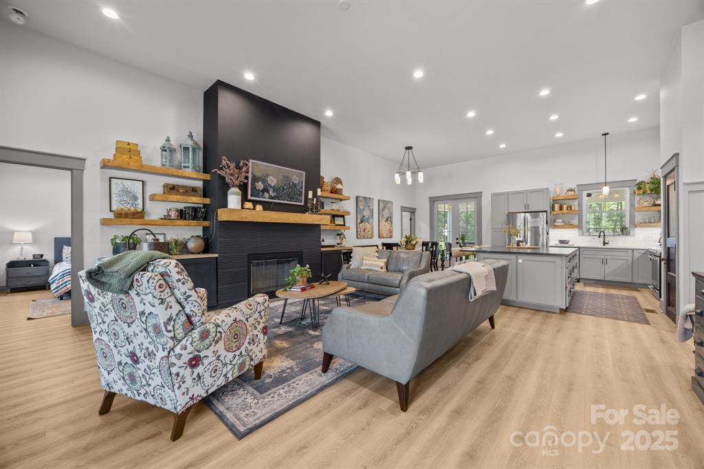 Bostic, North Carolina, 28018, United States, 3 Bedrooms Bedrooms, ,3 BathroomsBathrooms,Residential,For Sale,1875205