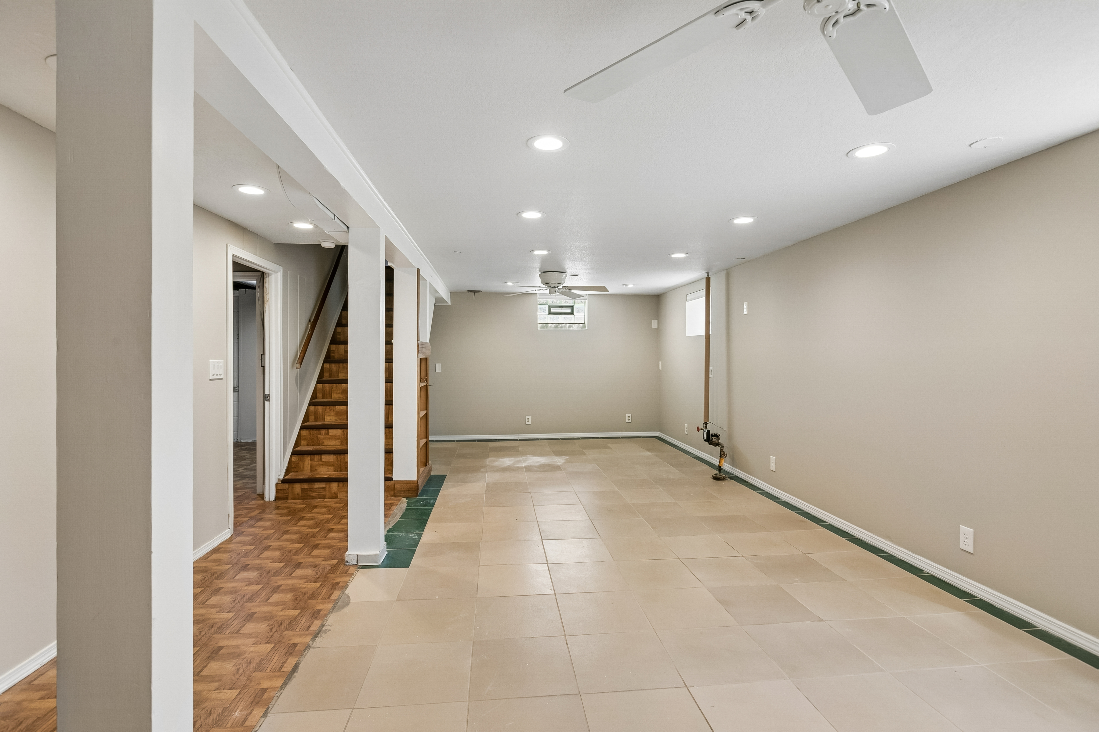  Thoughtfully Updated Living with Exceptional Everyday Comfort - 物件實景