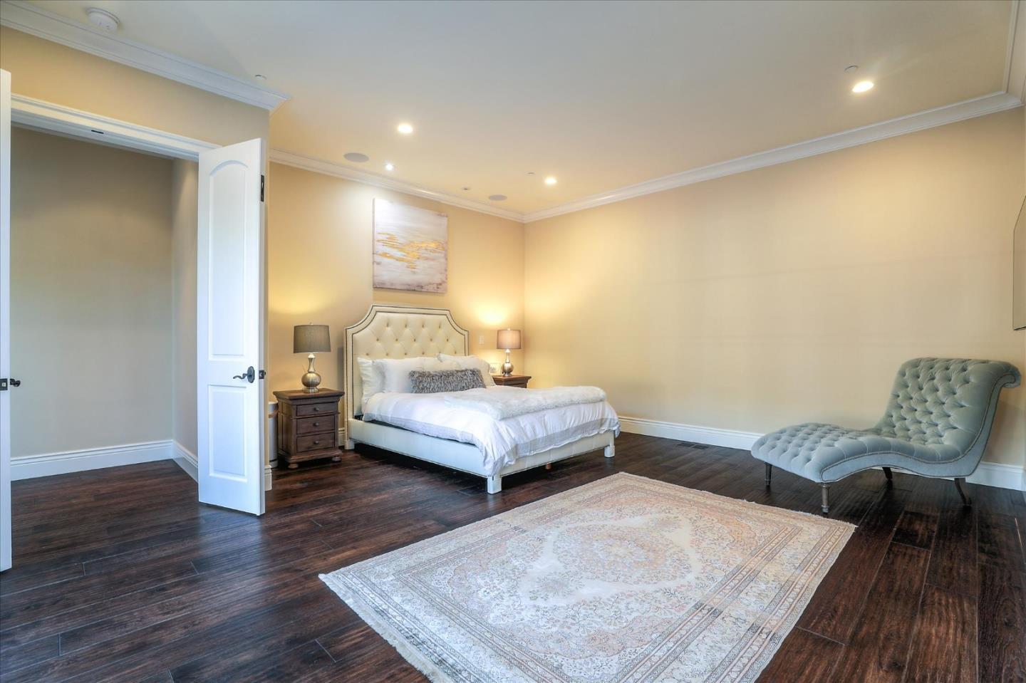 San Jose, California, 95126, United States, 4 Bedrooms Bedrooms, ,6 BathroomsBathrooms,Residential,For Sale,1987802