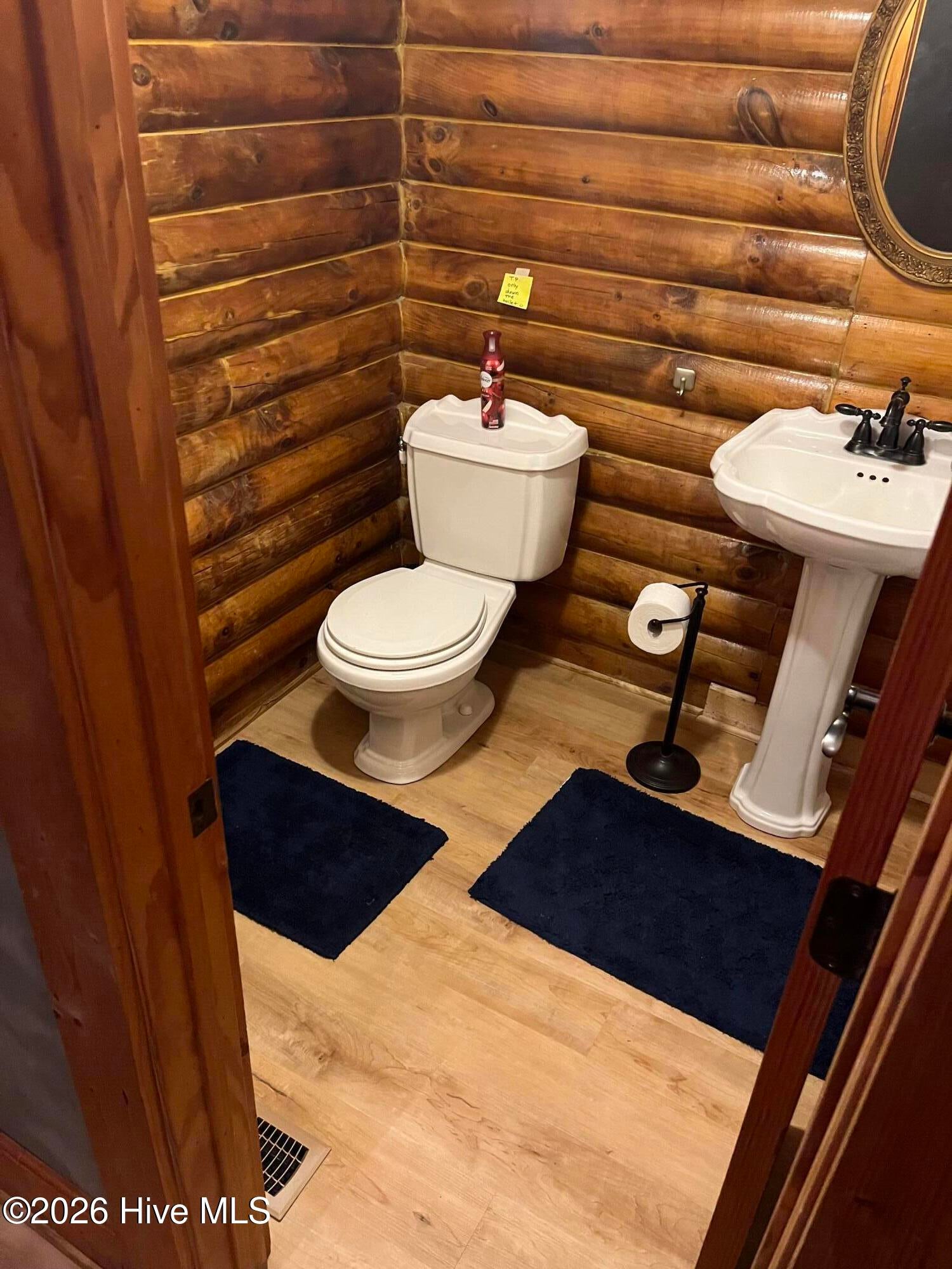 Washington, North Carolina, 27889, United States, 3 Bedrooms Bedrooms, ,3 BathroomsBathrooms,Residential,For Sale,2049044