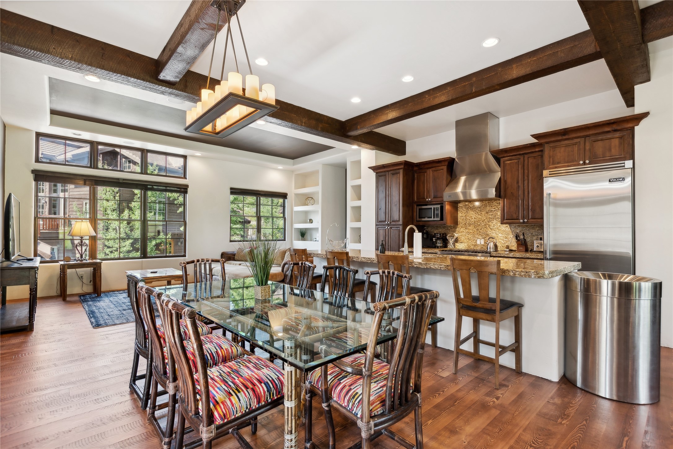 117 Slopeside Drive, Unit #8 - 物件實景