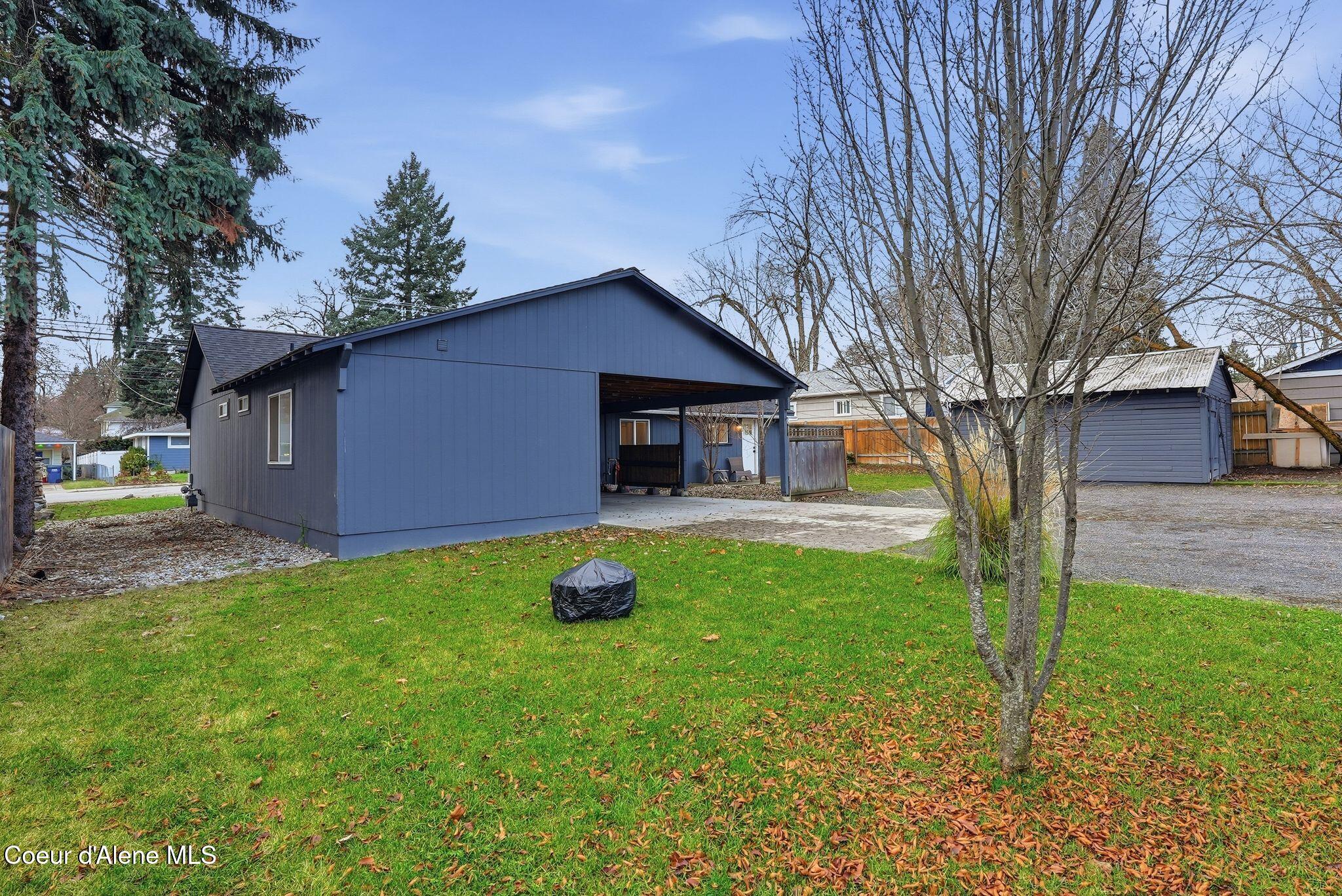 Coeur d'Alene, Idaho, 83814, United States, ,Residential,For Sale,2006105