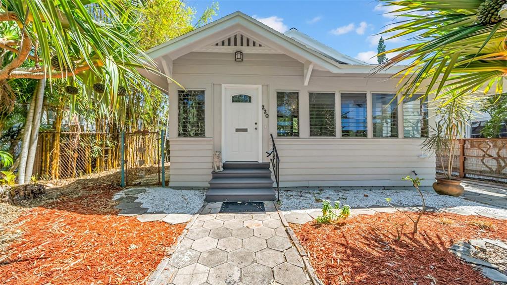 St Petersburg, Florida, 33705, United States, 3 Bedrooms Bedrooms, ,3 BathroomsBathrooms,Residential,For Sale,1778823