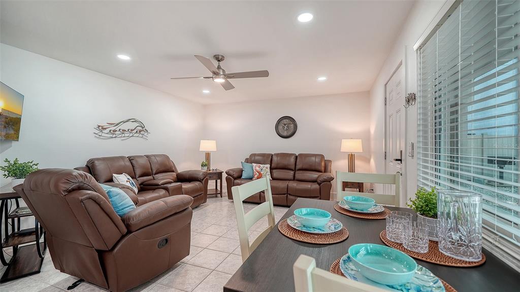 Sarasota, Florida, 34242, United States, 2 Bedrooms Bedrooms, ,2 BathroomsBathrooms,Residential,For Sale,1987938