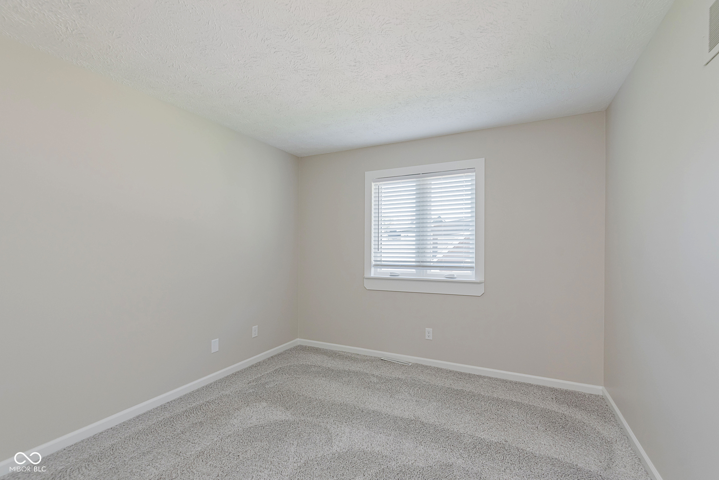 Greenwood, Indiana, 46143, United States, 4 Bedrooms Bedrooms, ,3 BathroomsBathrooms,Residential,For Sale,1976804