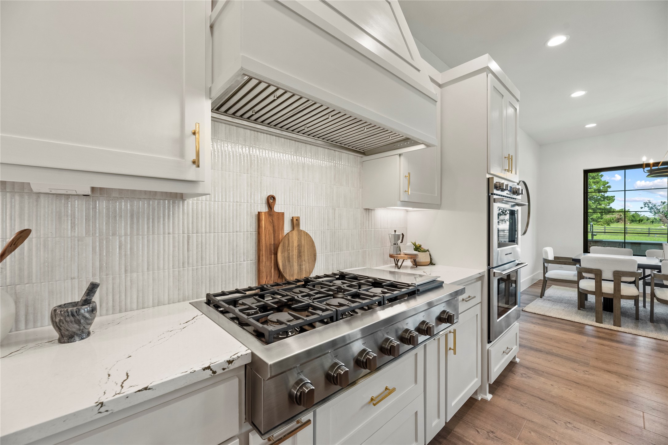 Montgomery, Texas, 77356, United States, 4 Bedrooms Bedrooms, ,5 BathroomsBathrooms,Residential,For Sale,1987481