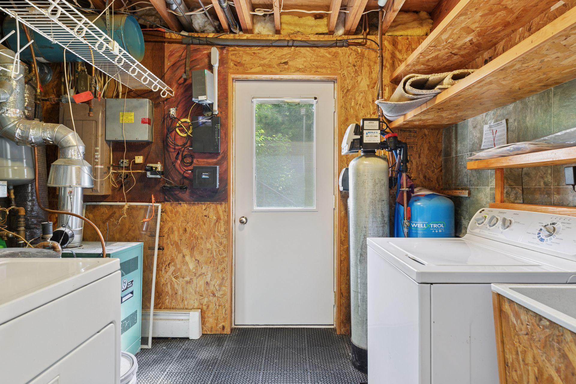 Hudson, Wisconsin, 54016, United States, 4 Bedrooms Bedrooms, ,2 BathroomsBathrooms,Residential,For Sale,1923274