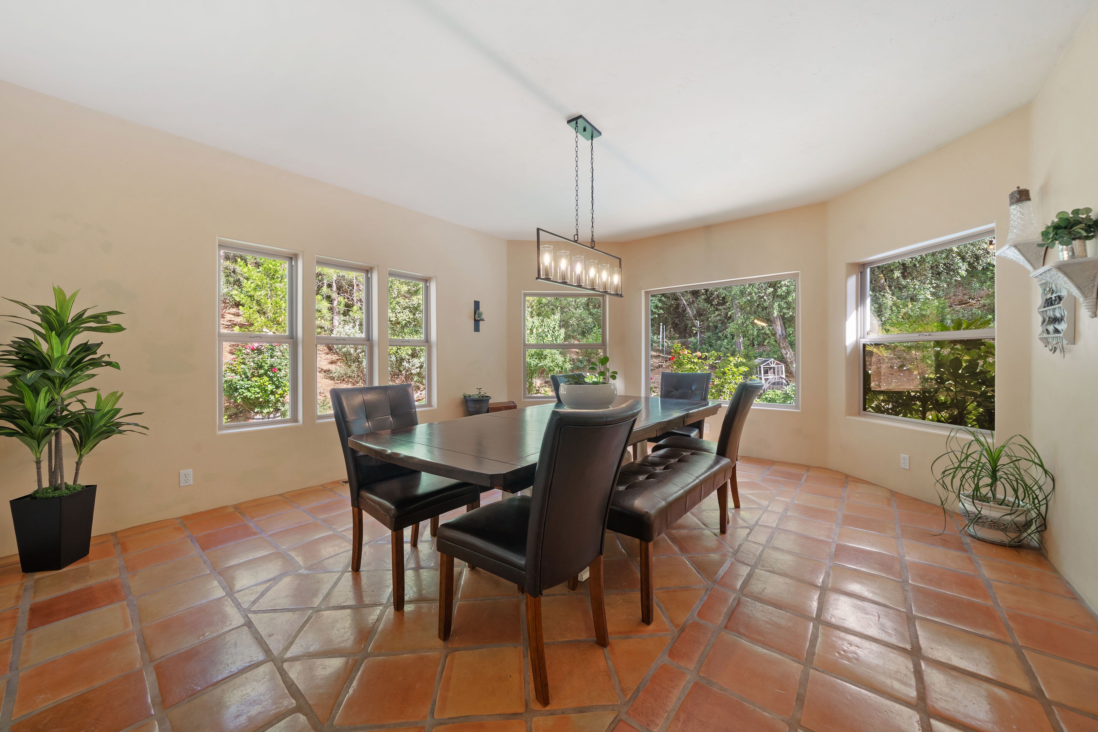  Mediterranean-Inspired Estate on 1.67 Acres  Private Oasis in Jackson - 物件實景
