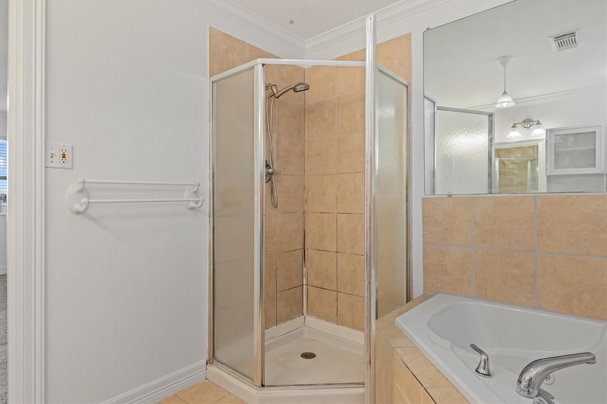 Galveston, Texas, 77551, United States, 4 Bedrooms Bedrooms, ,3 BathroomsBathrooms,Residential,For Sale,1934515