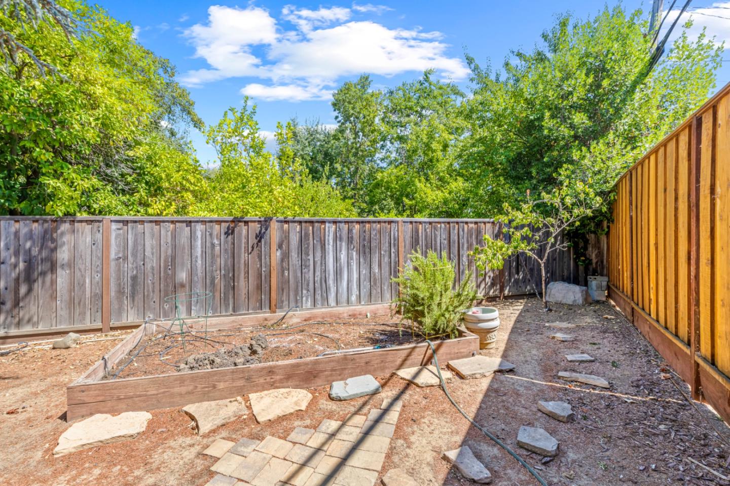Morgan Hill, California, 95037, United States, 5 Bedrooms Bedrooms, ,3 BathroomsBathrooms,Residential,For Sale,1934202