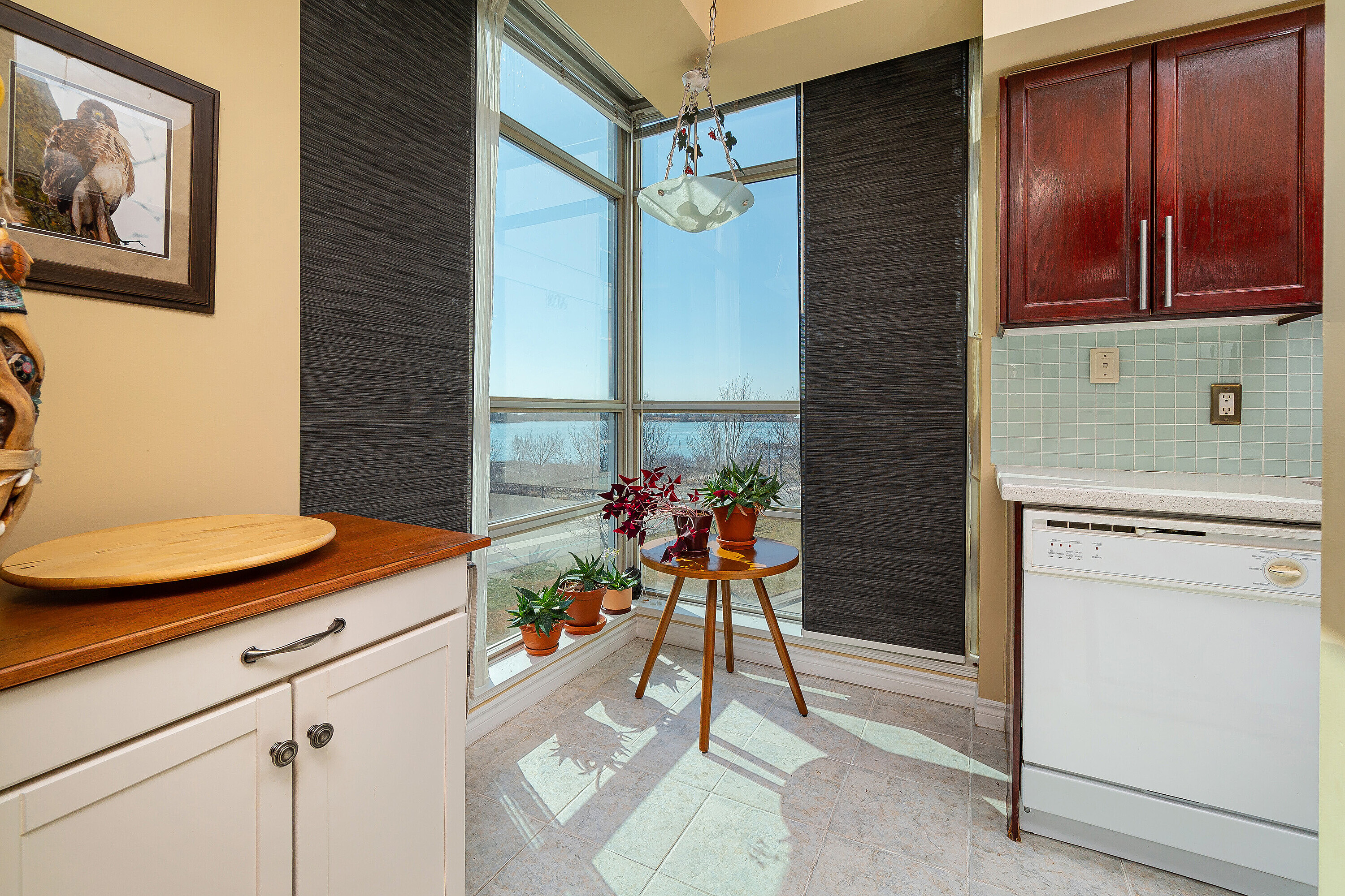  Stunning Waterfront Condo - 物件實景