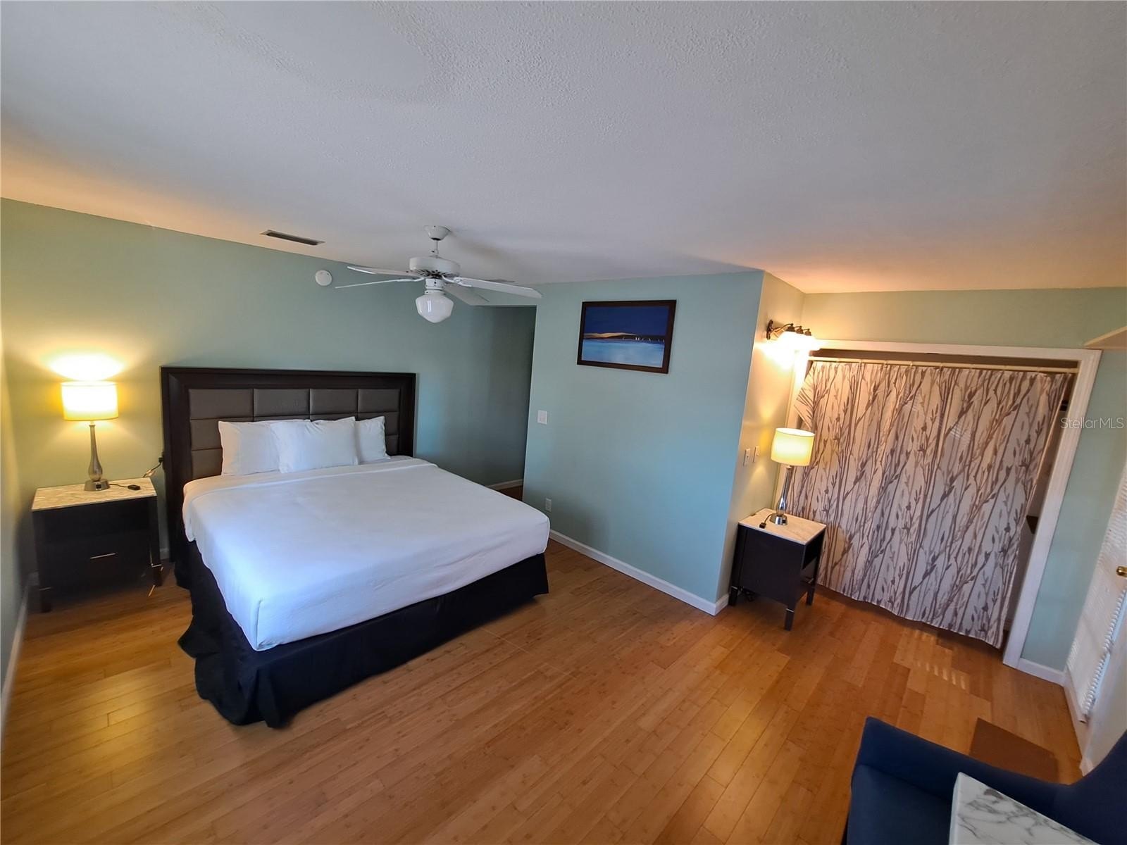 ST PETERSBURG, Florida, 33709, United States, 5 Bedrooms Bedrooms, ,5 BathroomsBathrooms,Residential,For Sale,1996454