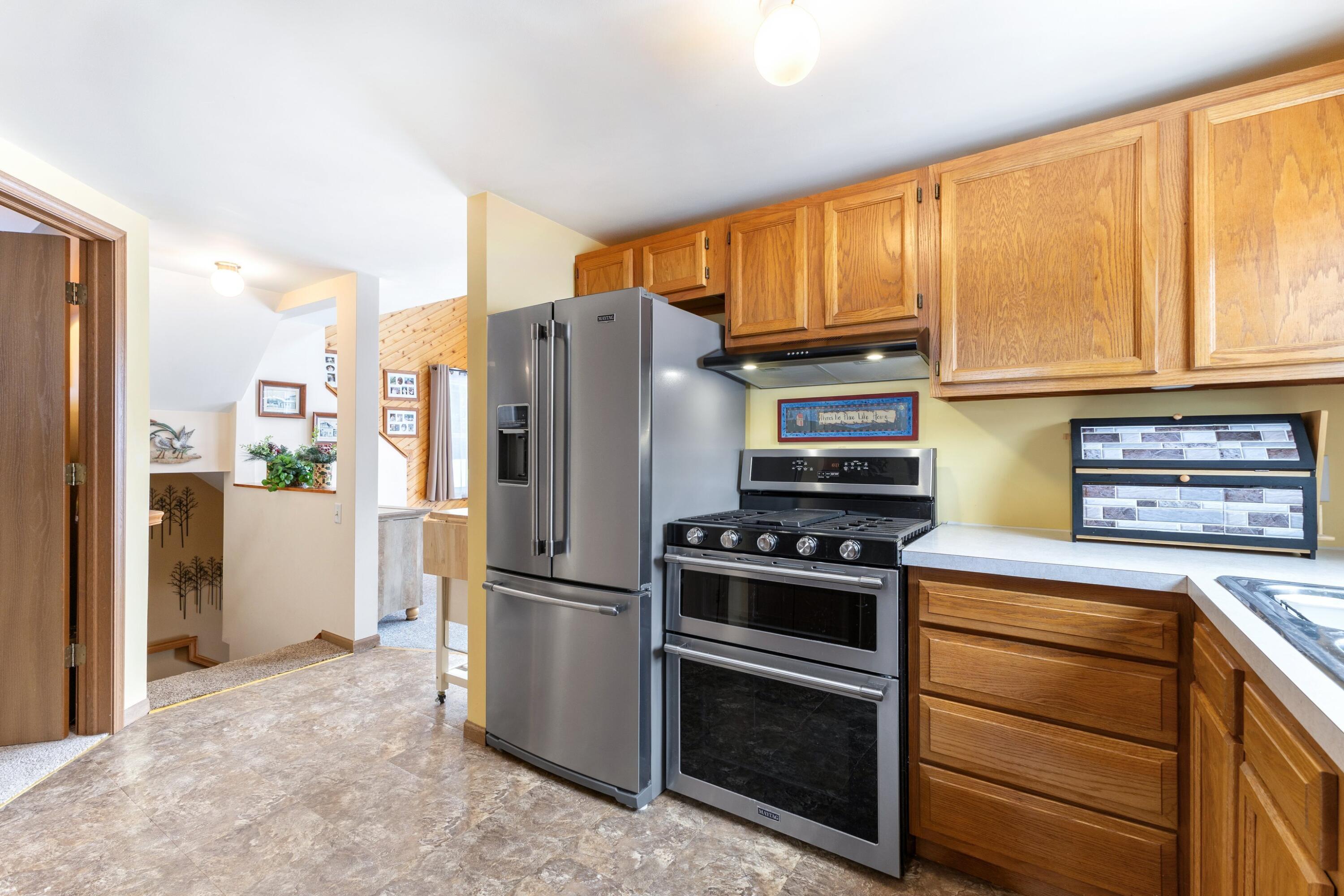 Springfield, Wisconsin, 53964, United States, 3 Bedrooms Bedrooms, ,2 BathroomsBathrooms,Residential,For Sale,2002978