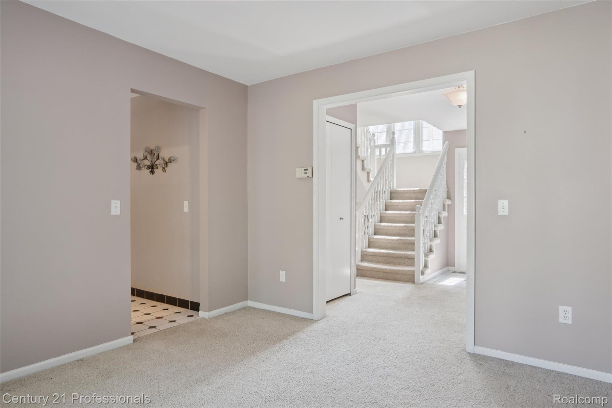 Northville, Michigan, 48167, United States, 4 Bedrooms Bedrooms, ,3 BathroomsBathrooms,Residential,For Sale,1980855