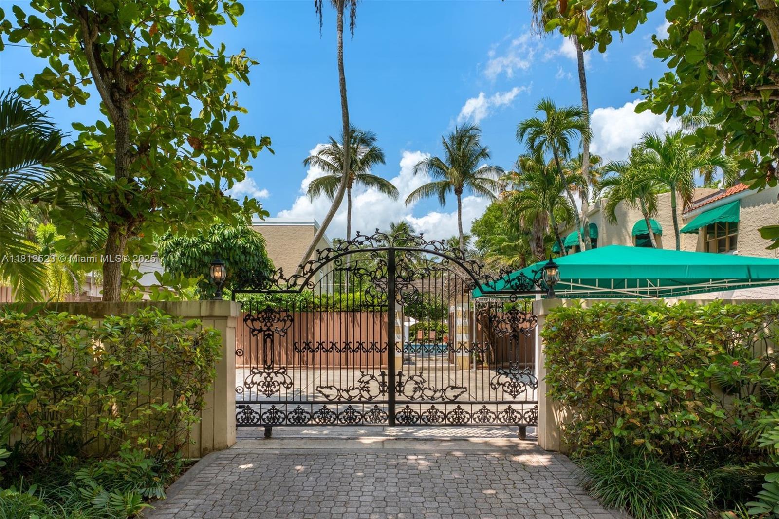 Miami, Florida, 33133, United States, 5 Bedrooms Bedrooms, ,5 BathroomsBathrooms,Residential,For Sale,1838928