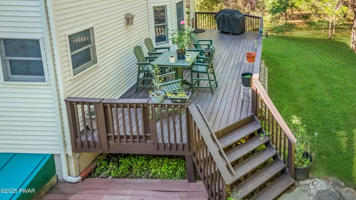 Milford, Pennsylvania, 18337, United States, 3 Bedrooms Bedrooms, ,3 BathroomsBathrooms,Residential,For Sale,1981276