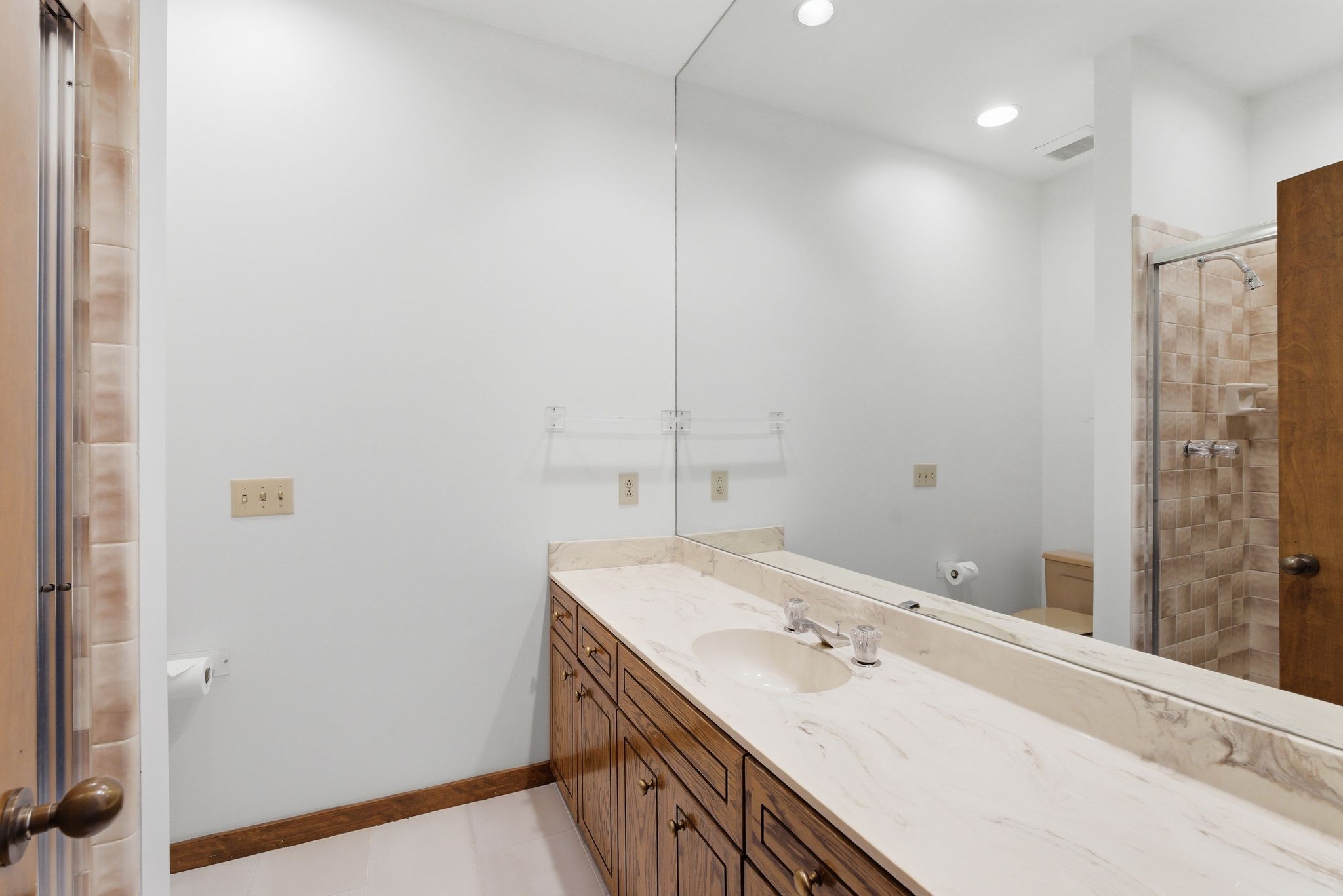  133 Hampton Pl, Nashville, TN, 37215 - 物件實景