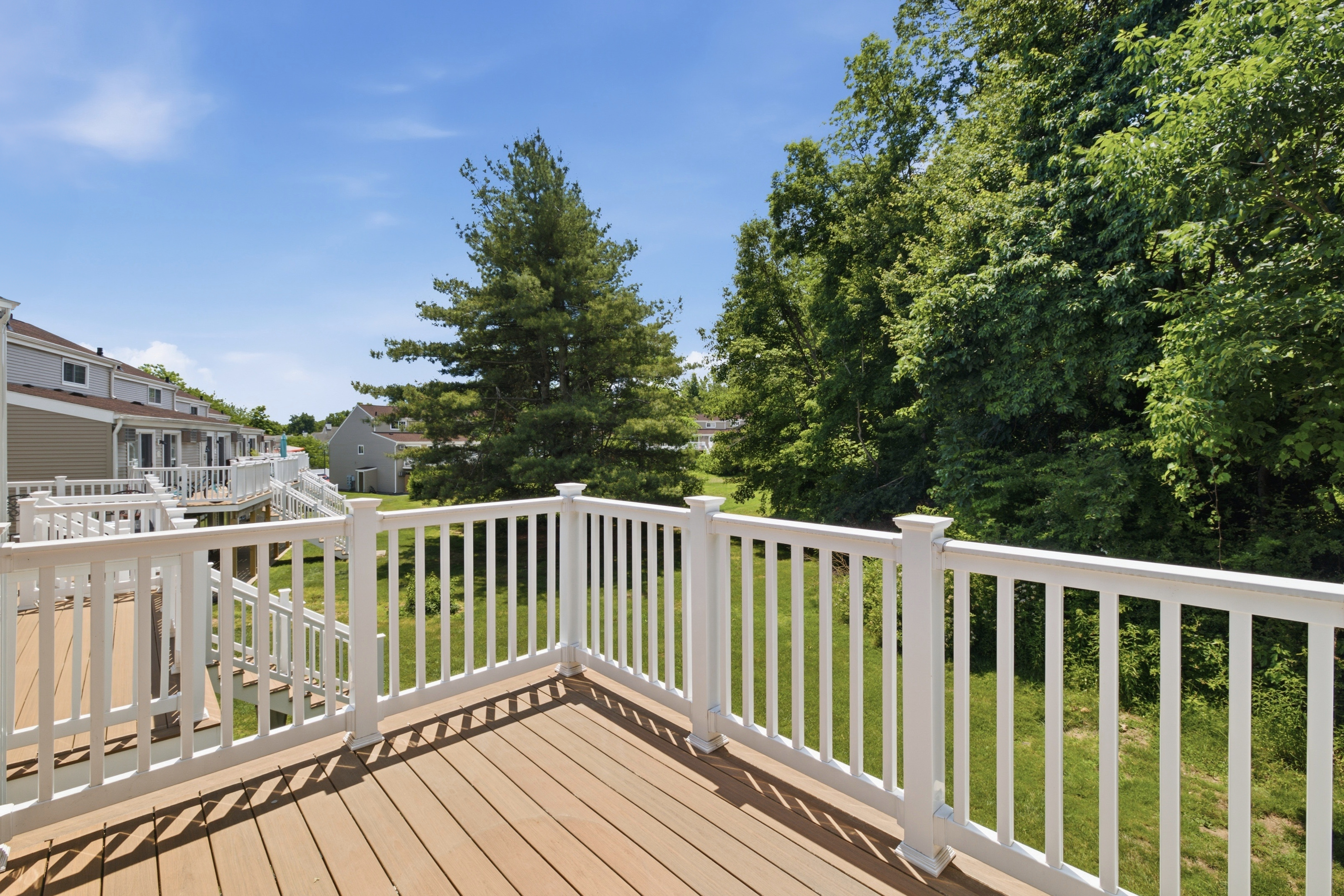  Your move-in ready Woodgate townhouse awaits - 物件實景