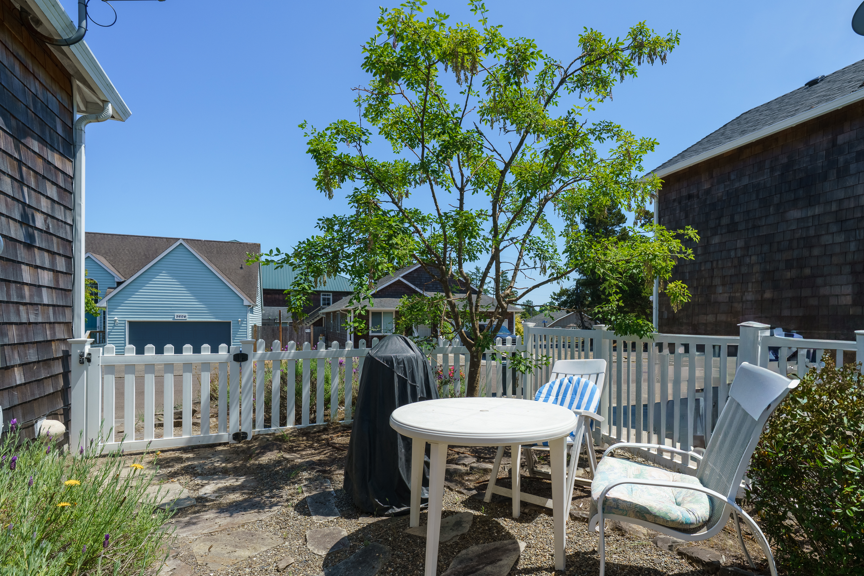 Long Beach, Washington, 98631, United States, 4 Bedrooms Bedrooms, ,3 BathroomsBathrooms,Residential,For Sale,1942536