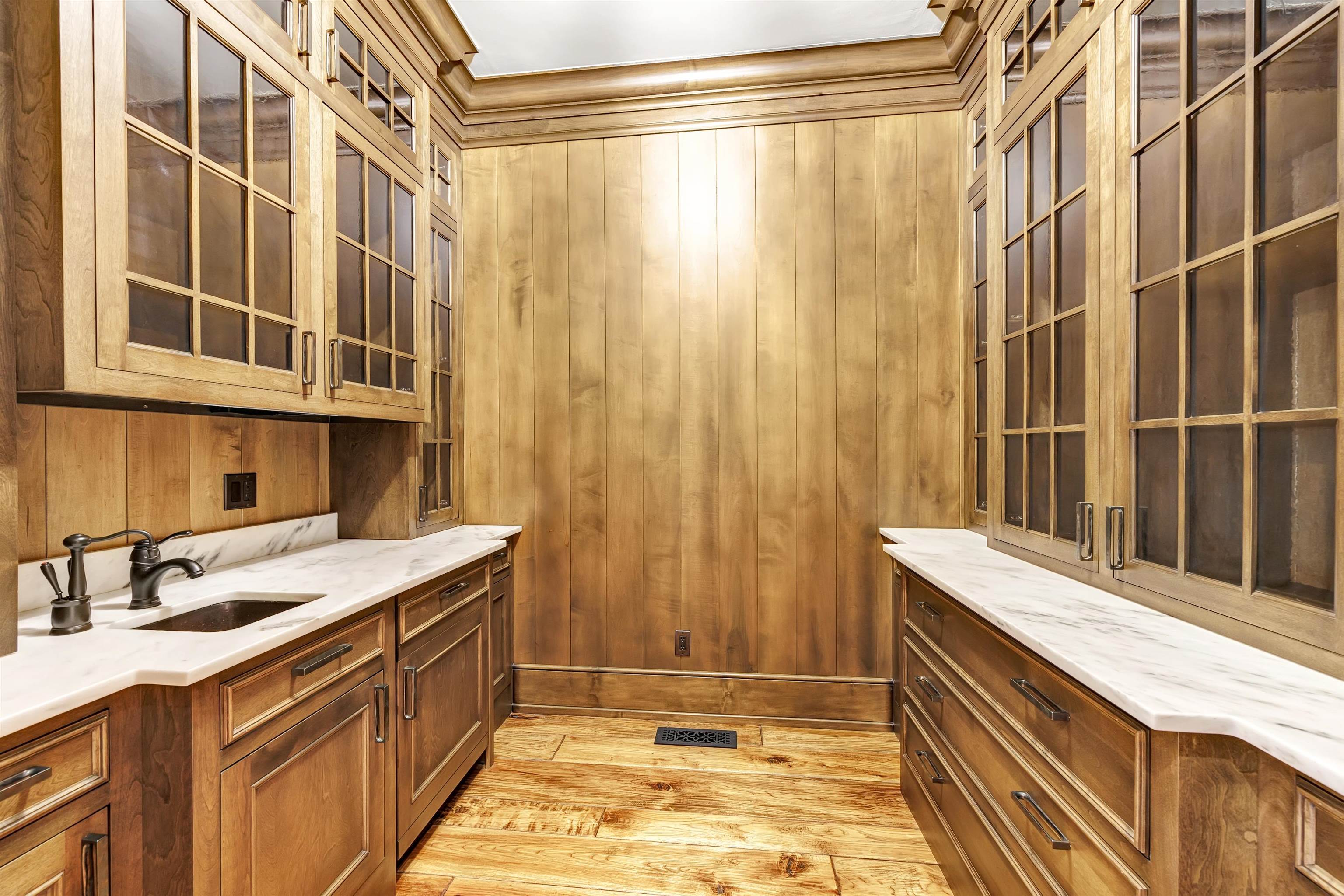 HOBART, Wisconsin, 54155, United States, 4 Bedrooms Bedrooms, ,7 BathroomsBathrooms,Residential,For Sale,1991559