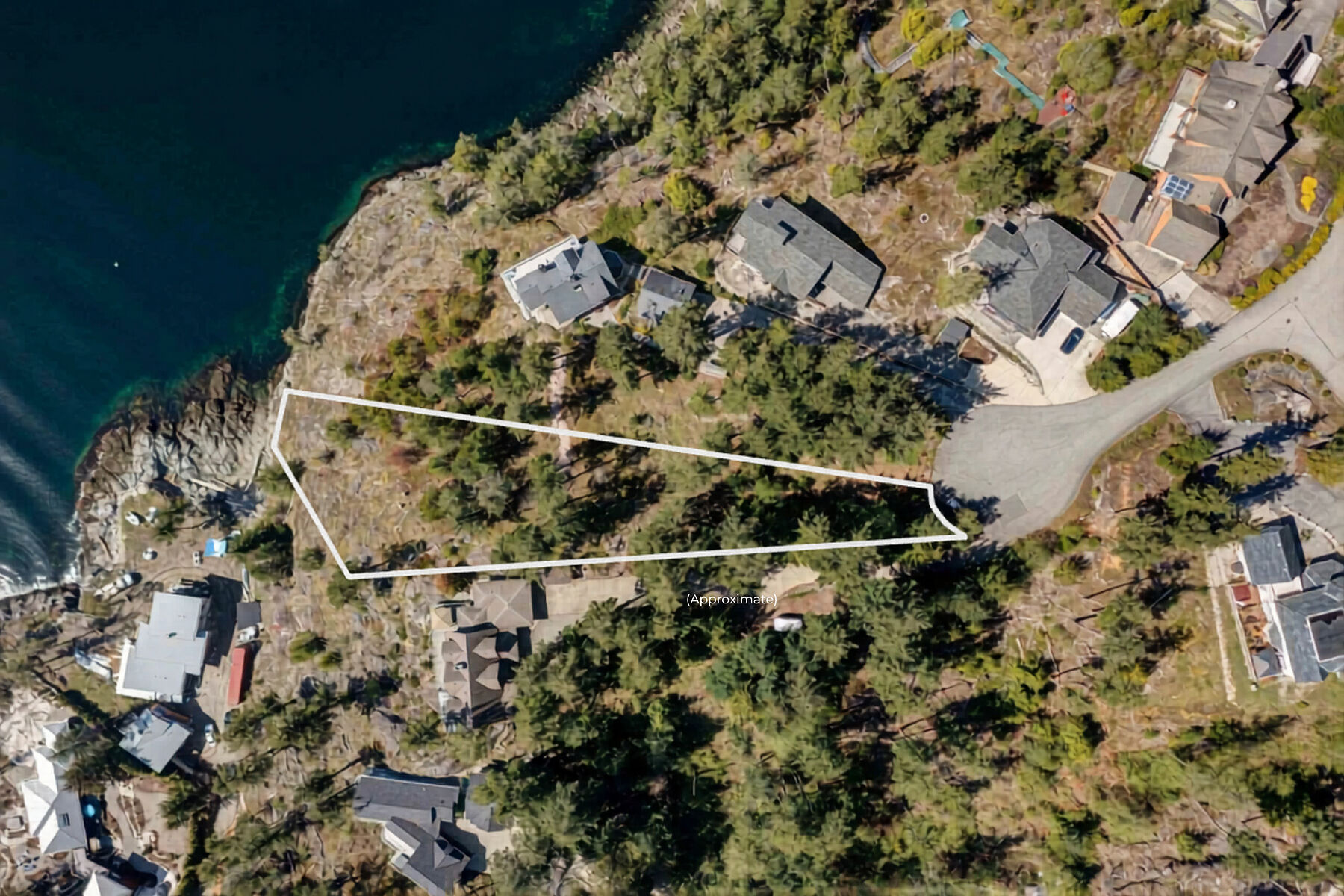  Garden Bay, Sunshine Coast - 物件實景