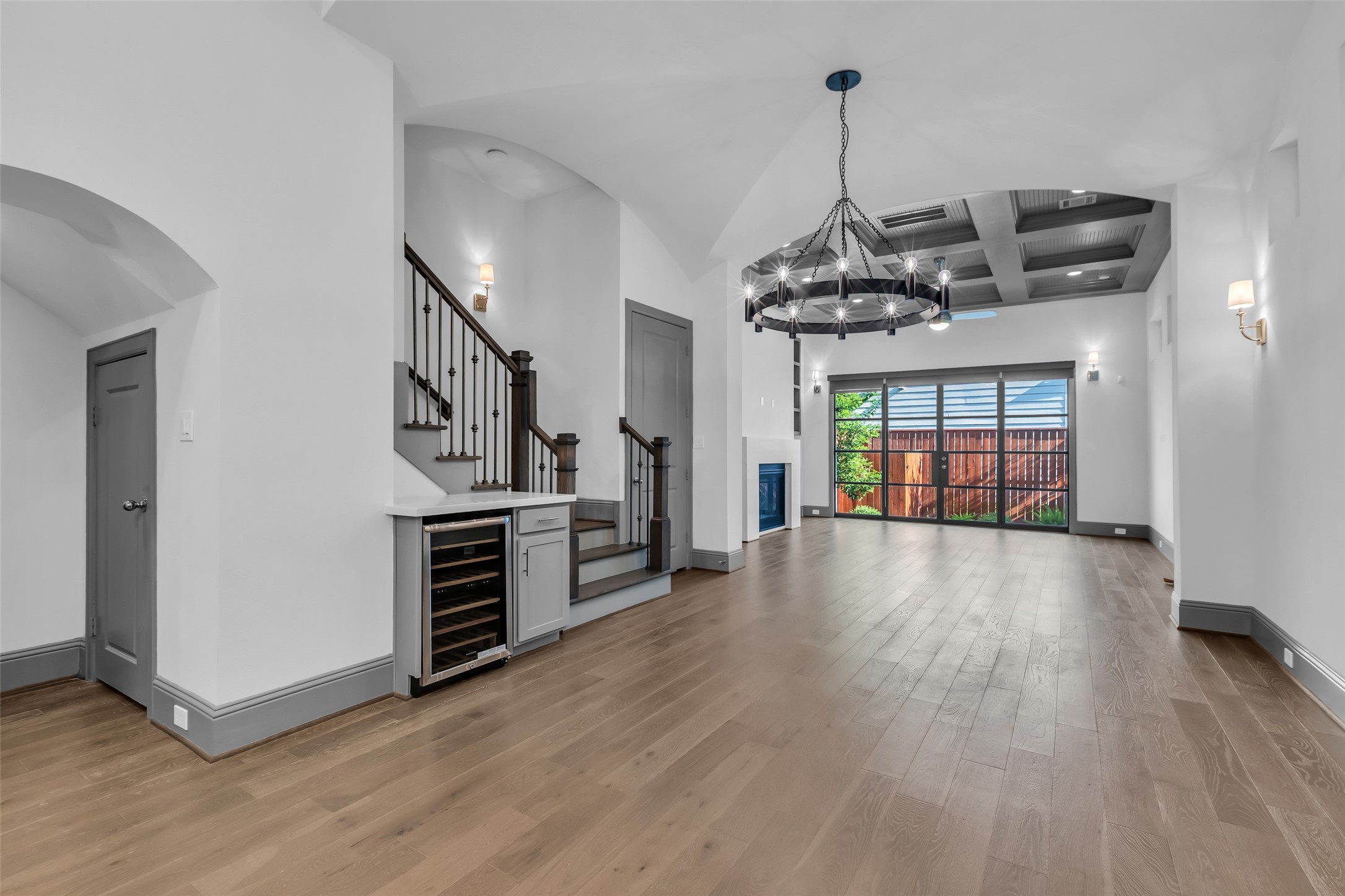 Houston, Texas, 77008, United States, 4 Bedrooms Bedrooms, ,4 BathroomsBathrooms,Residential,For Sale,1989556