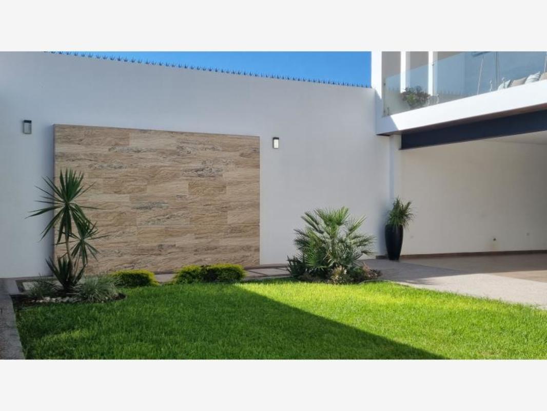 REAL DE MAPIMI, Torreón, Coahuila de Zaragoza, 27106, Mexico, 5 Bedrooms Bedrooms, ,5 BathroomsBathrooms,Residential,For Sale,REAL DE MAPIMI,1608723