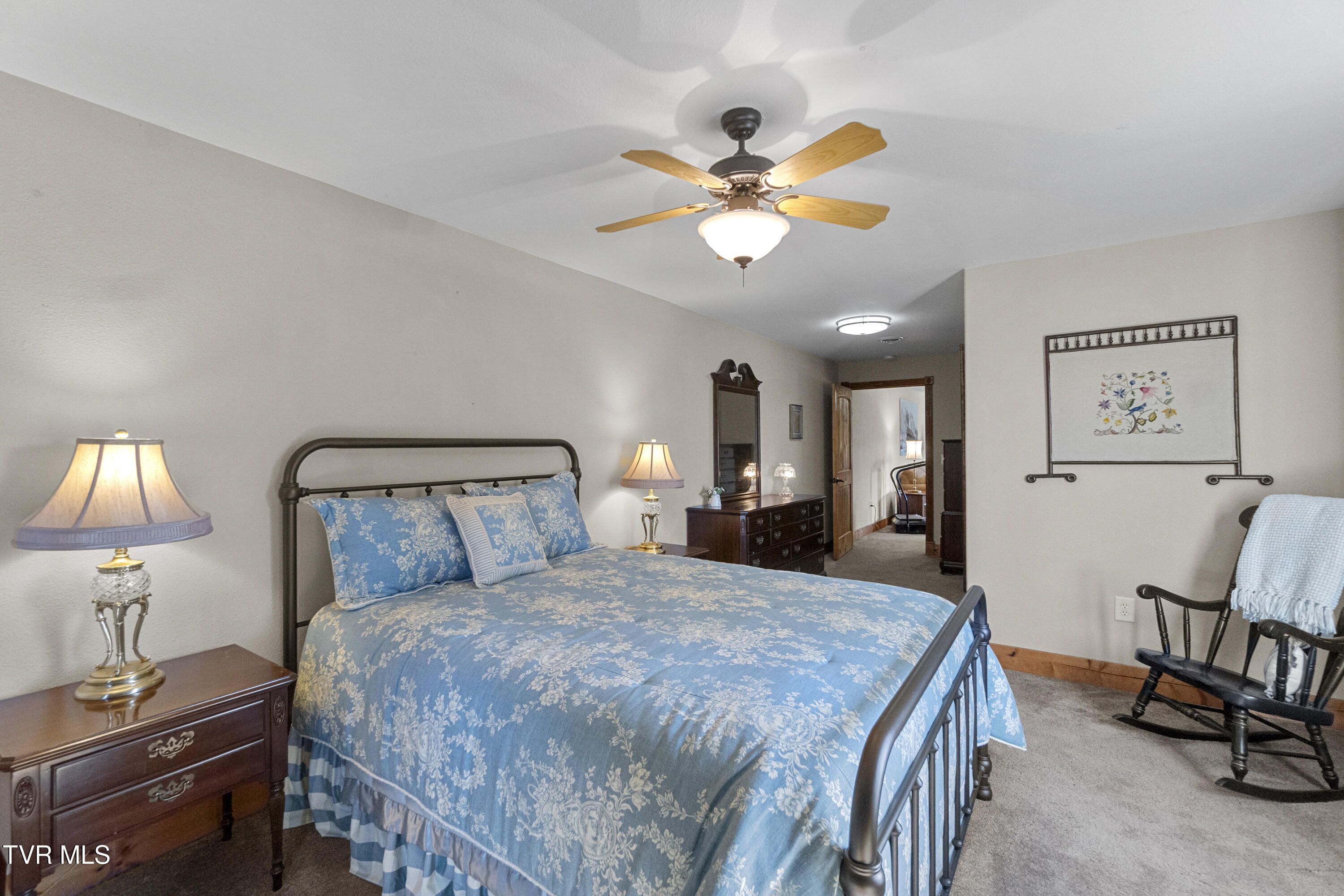 Parrottsville, Tennessee, 37843, United States, 5 Bedrooms Bedrooms, ,4 BathroomsBathrooms,Residential,For Sale,2005757