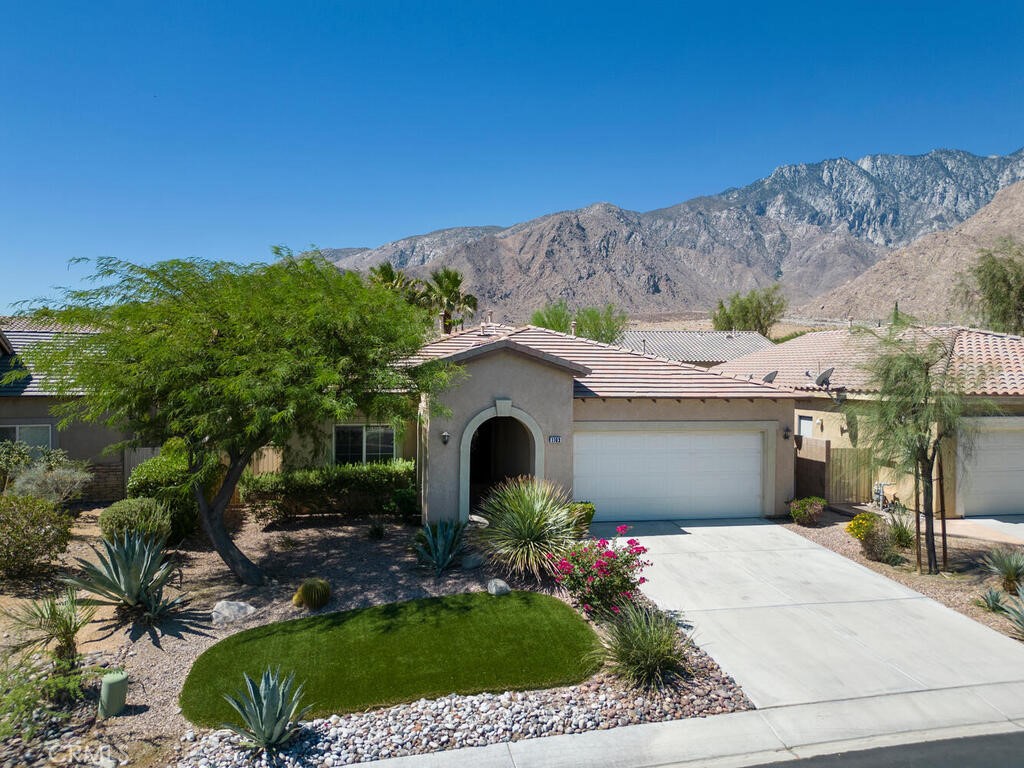 Palm Springs, California, 92262, United States, 3 Bedrooms Bedrooms, ,2 BathroomsBathrooms,Residential,For Sale,1938001