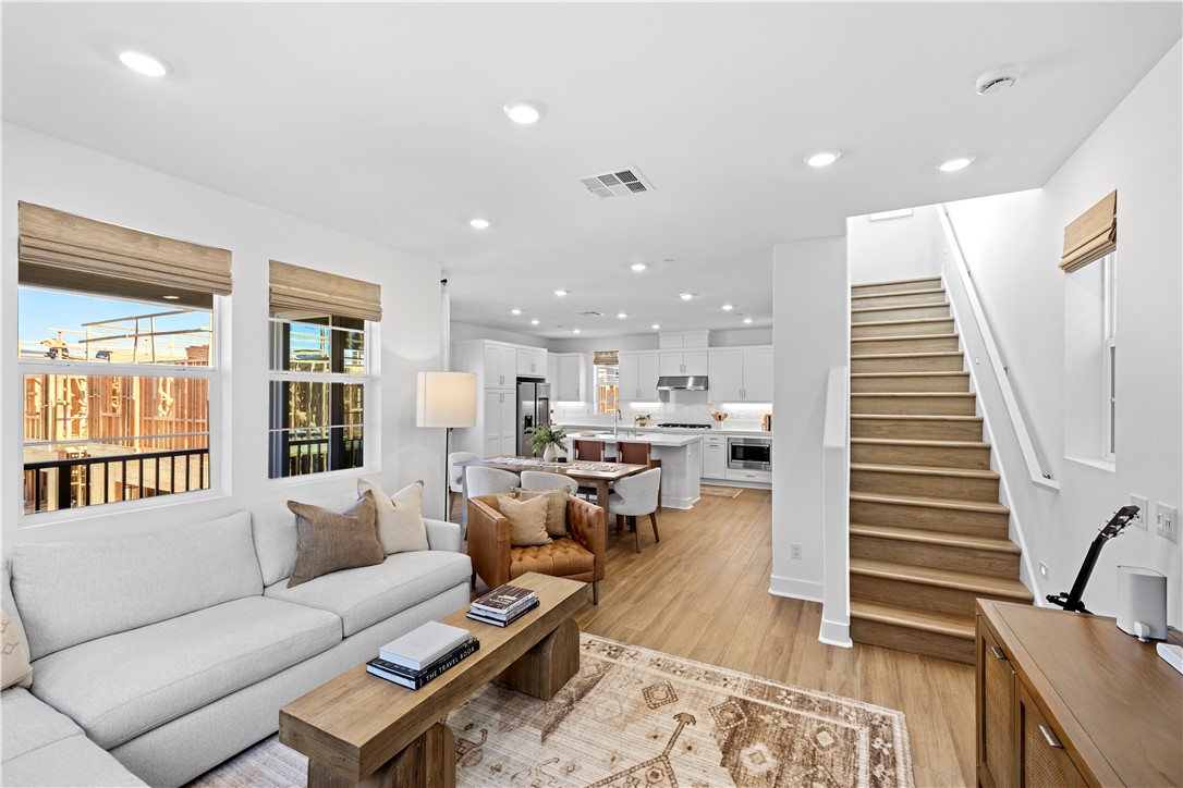 Rancho Mission Viejo, California, 92694, United States, 3 Bedrooms Bedrooms, ,3 BathroomsBathrooms,Residential,For Sale,1891499