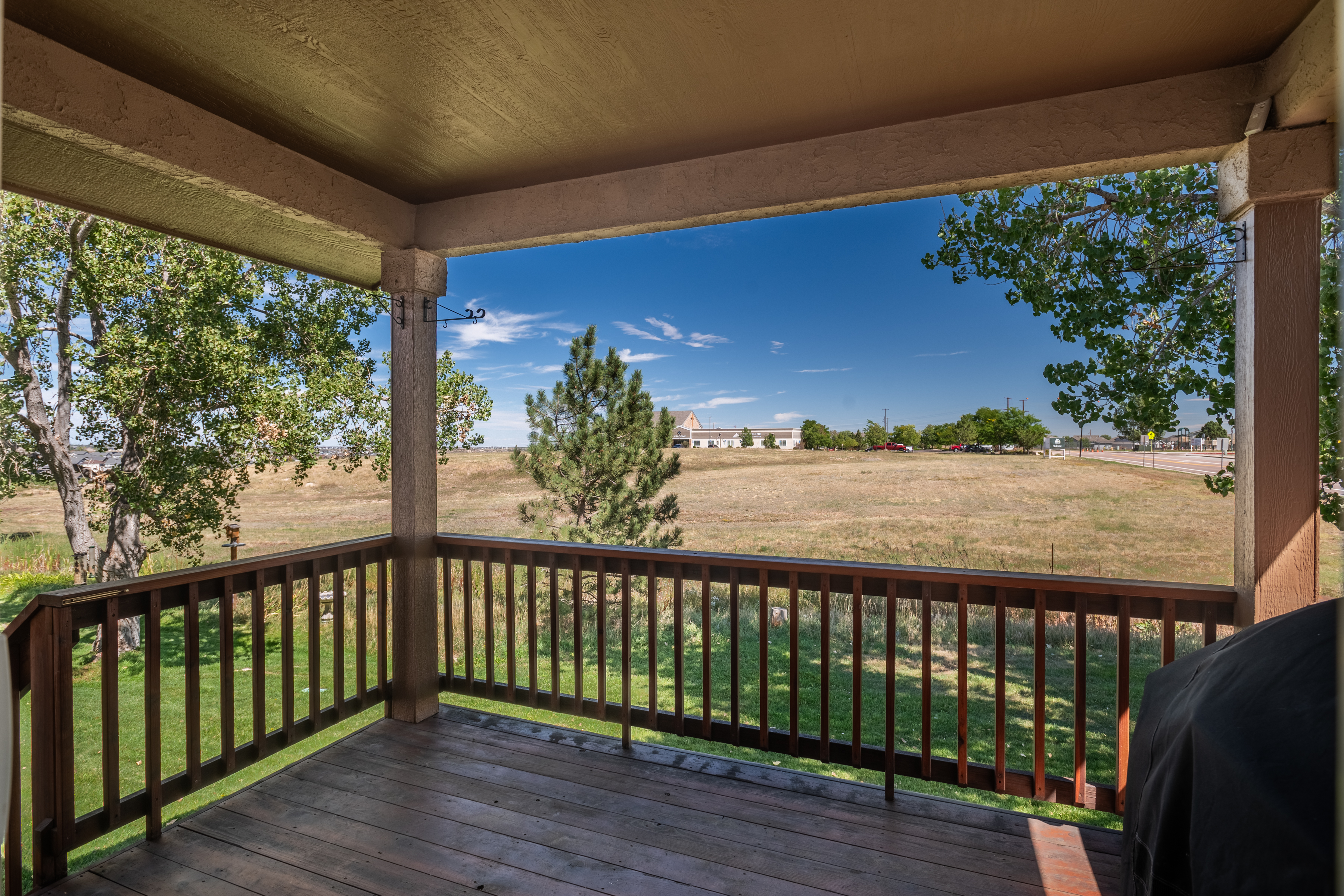  Beautifully Appointed Ranch-Style Home In Desirable Founders Village - 物件實景