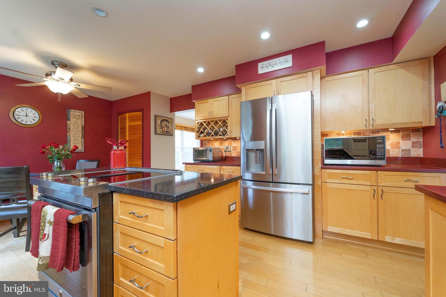 Annapolis, Maryland, 21403, United States, 4 Bedrooms Bedrooms, ,3 BathroomsBathrooms,Residential,For Sale,1988002