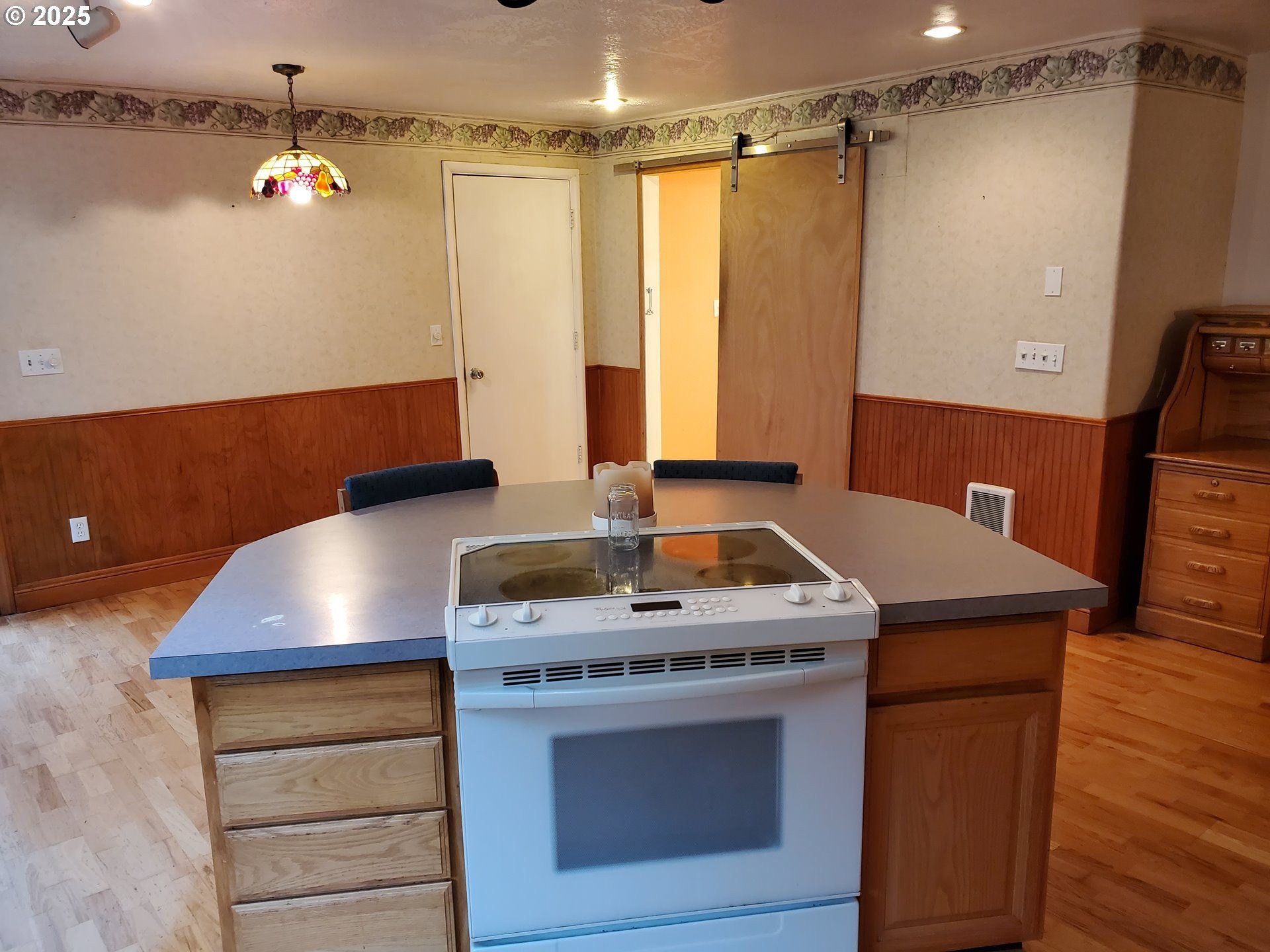 Pleasant Hill, Oregon, 97455, United States, 4 Bedrooms Bedrooms, ,3 BathroomsBathrooms,Residential,For Sale,1753097