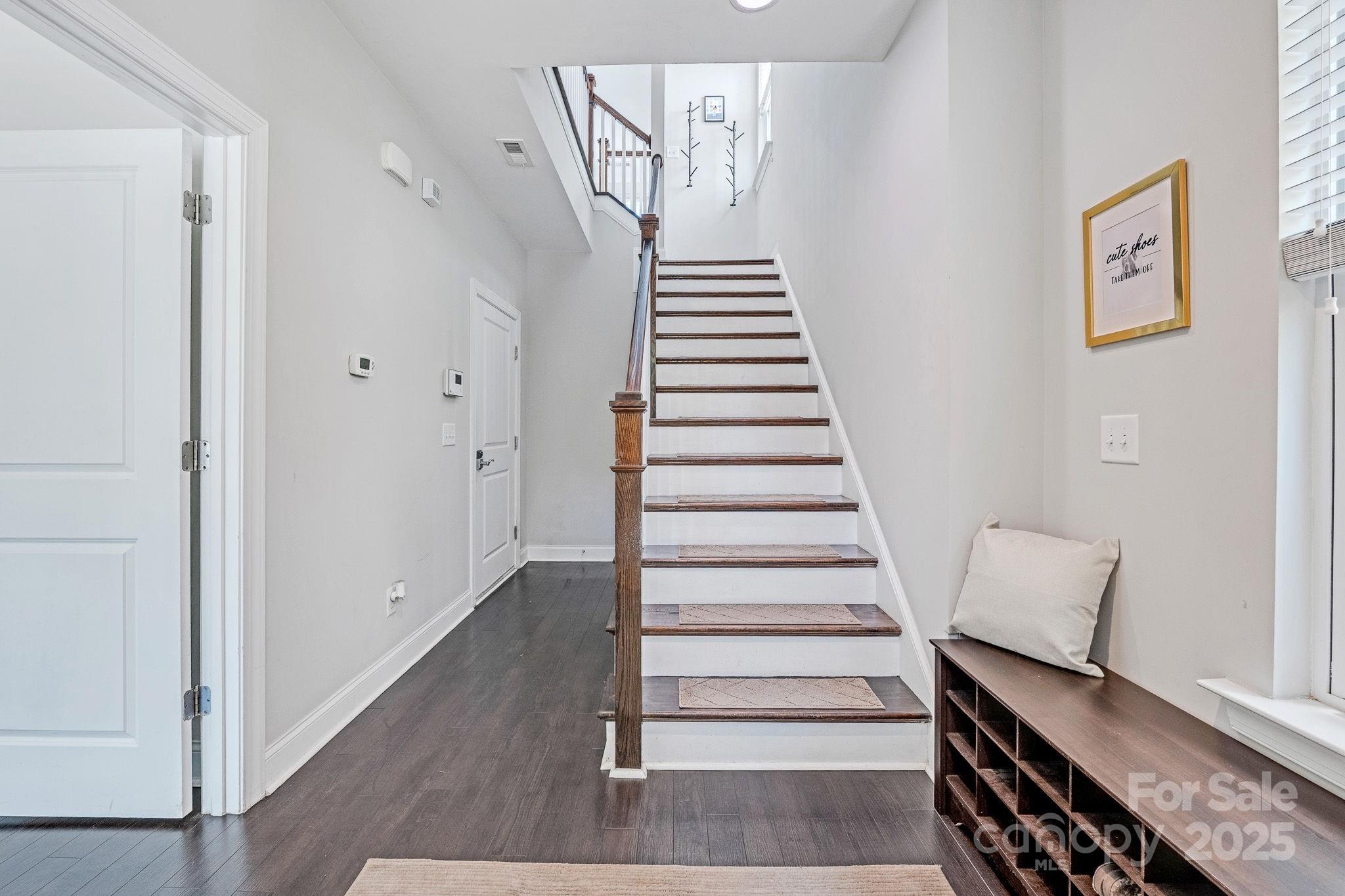 Charlotte, North Carolina, 28206, United States, 3 Bedrooms Bedrooms, ,4 BathroomsBathrooms,Residential,For Sale,1778034