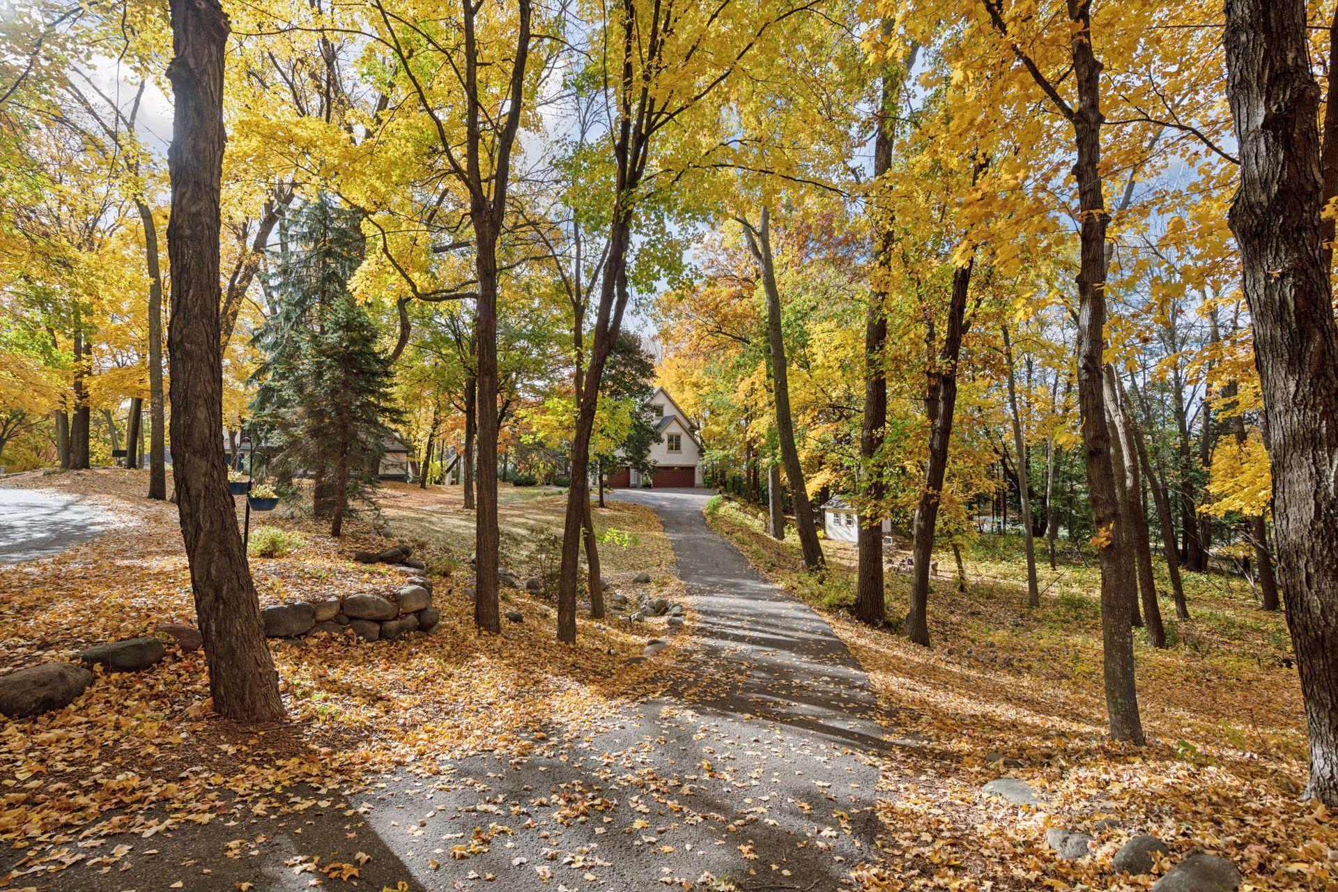 Shorewood, Minnesota, 55331, United States, 5 Bedrooms Bedrooms, ,4 BathroomsBathrooms,Residential,For Sale,1947057