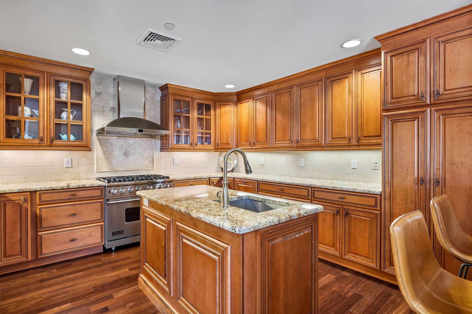  115 East Montgomery Avenue, Ardmore, PA 19003 - 物件實景