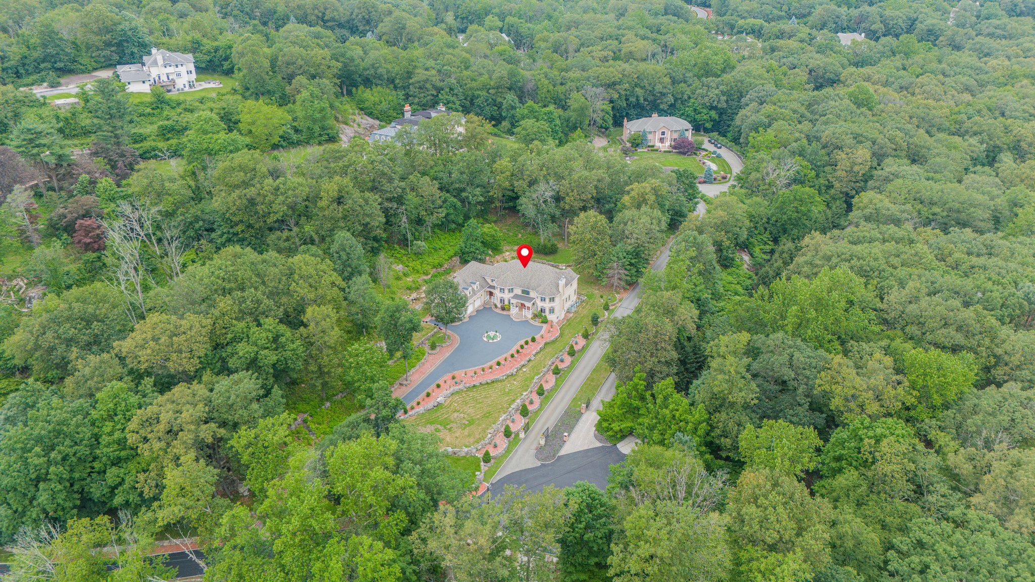 Kinnelon, New Jersey, 07405, United States, 6 Bedrooms Bedrooms, ,5 BathroomsBathrooms,Residential,For Sale,1983077
