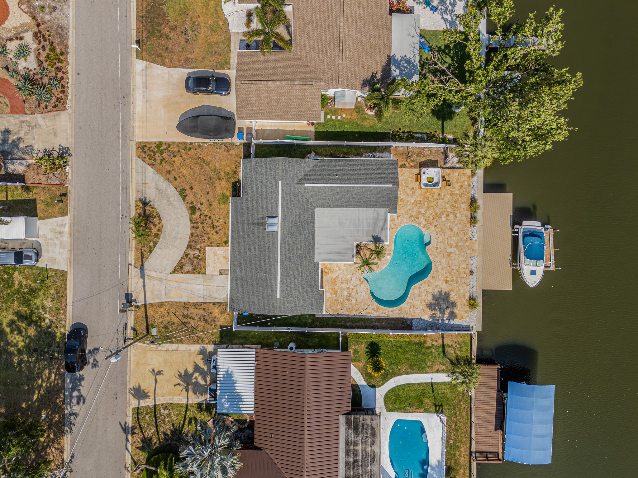 Tampa, Florida, 33615, United States, 4 Bedrooms Bedrooms, ,2 BathroomsBathrooms,Residential,For Sale,1865129