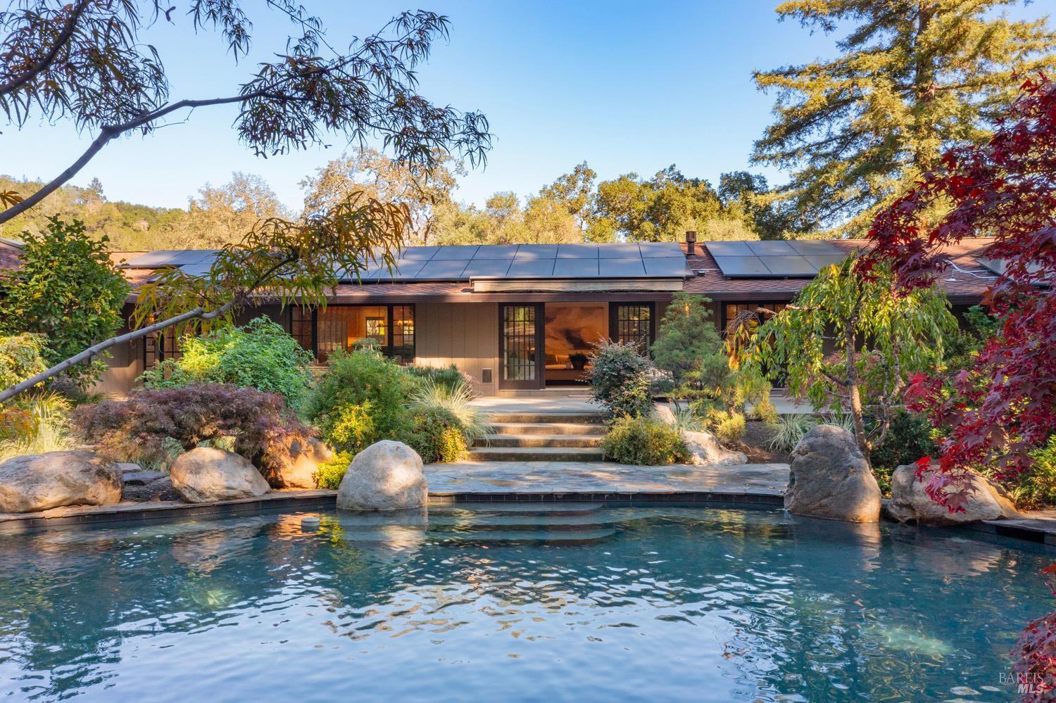 St. Helena, California, 94574, United States, 3 Bedrooms Bedrooms, ,5 BathroomsBathrooms,Residential,For Sale,1998865