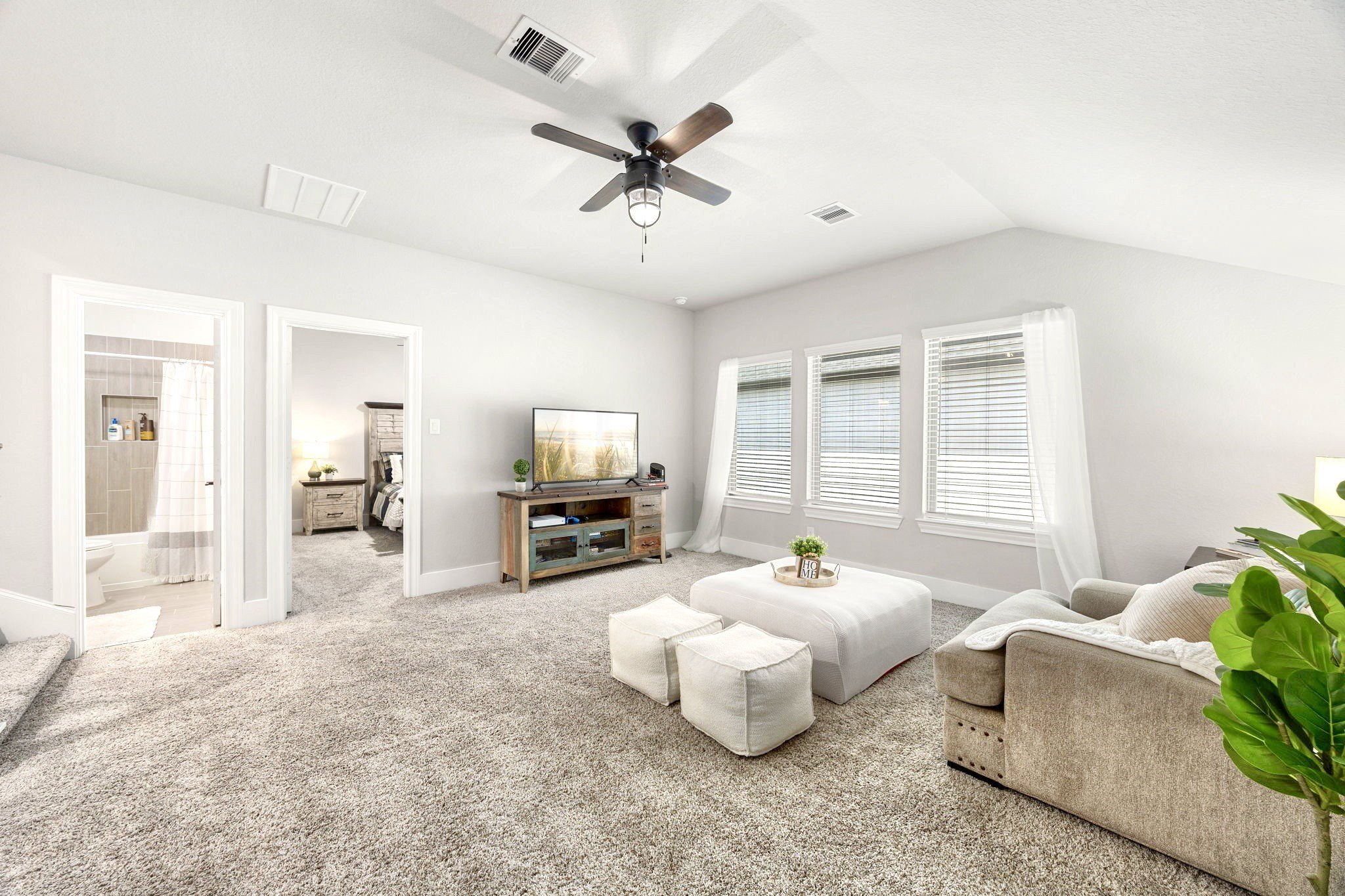 Katy, Texas, 77494, United States, 4 Bedrooms Bedrooms, ,4 BathroomsBathrooms,Residential,For Sale,2038888