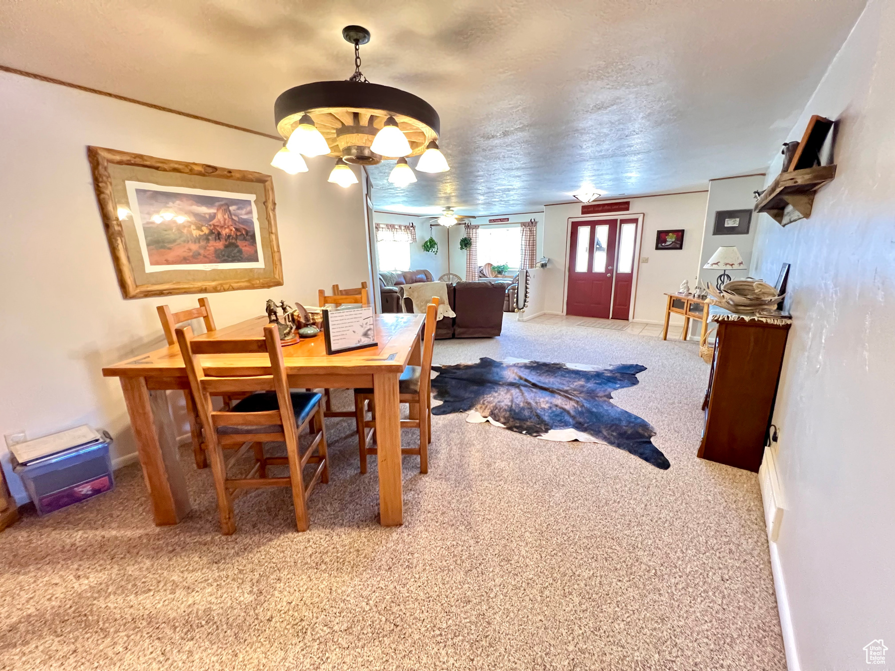 Richfield, Utah, 84701, United States, 5 Bedrooms Bedrooms, ,3 BathroomsBathrooms,Residential,For Sale,1761886