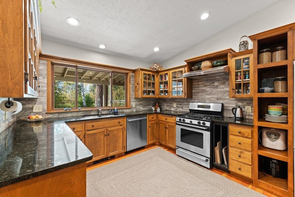 McCall, Idaho, 83638, United States, 4 Bedrooms Bedrooms, ,4 BathroomsBathrooms,Residential,For Sale,1763324