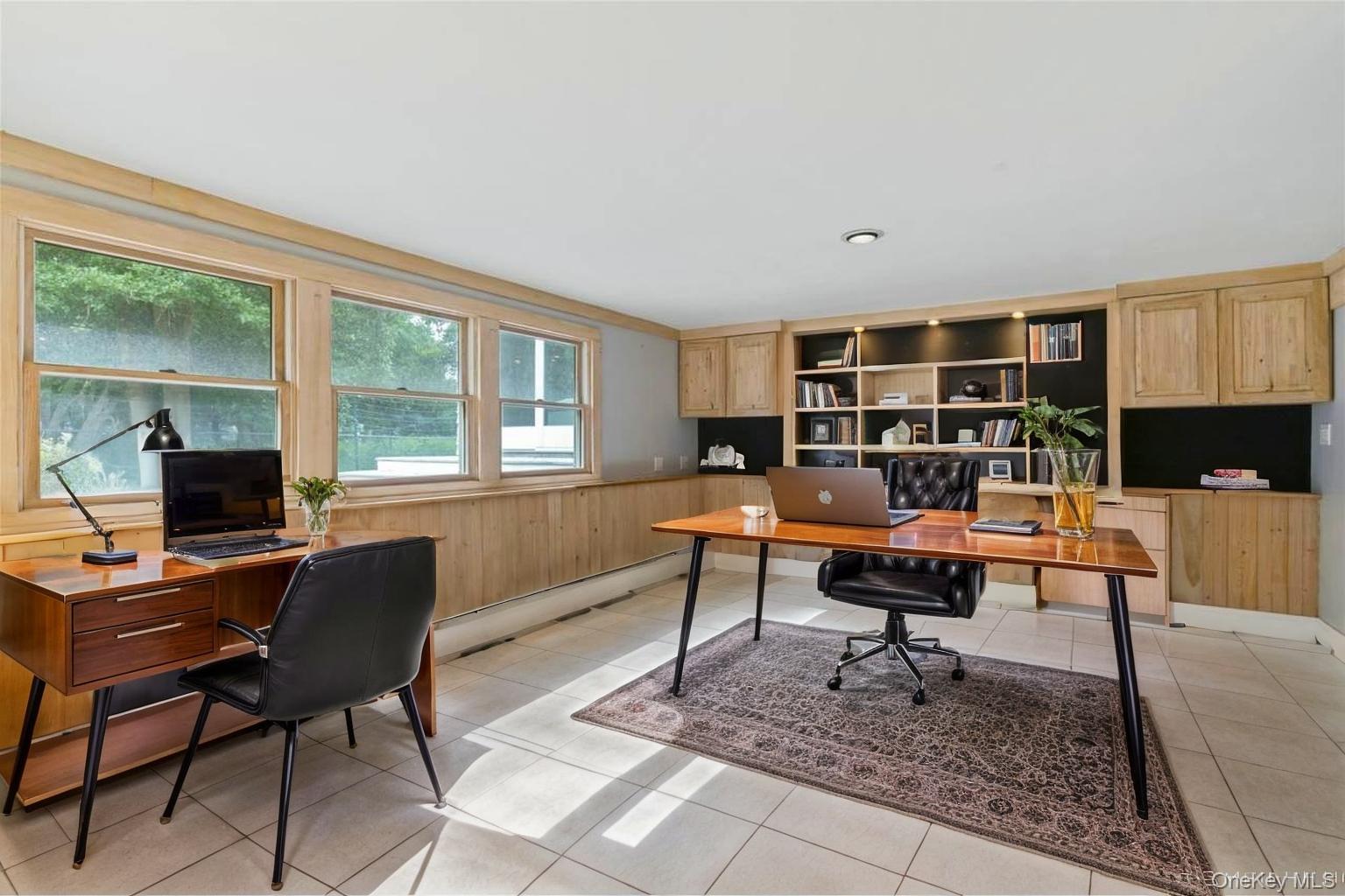 East Patchogue, New York, 11772, United States, 3 Bedrooms Bedrooms, ,2 BathroomsBathrooms,Residential,For Sale,1902442