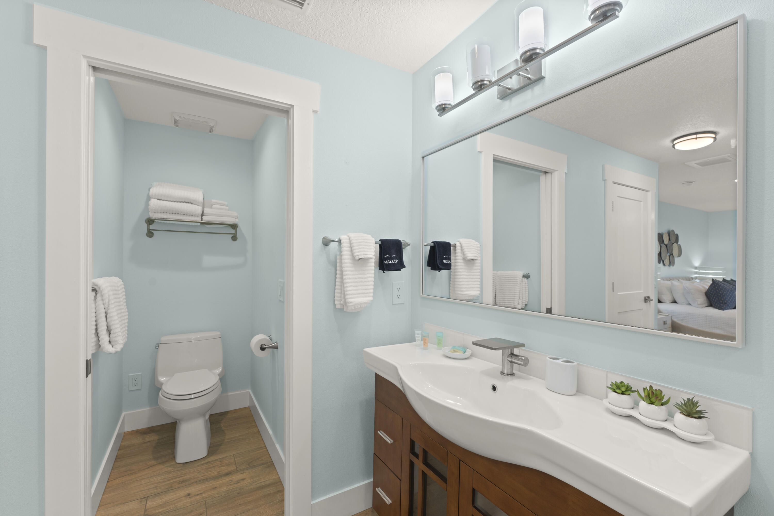 Cocoa Beach, Florida, 32931, United States, 4 Bedrooms Bedrooms, ,2 BathroomsBathrooms,Residential,For Sale,1981762