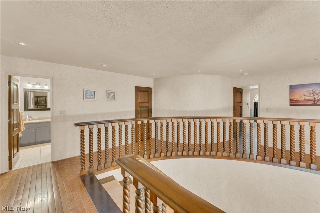 Howland, Ohio, 44484, United States, 4 Bedrooms Bedrooms, ,3 BathroomsBathrooms,Residential,For Sale,2048047