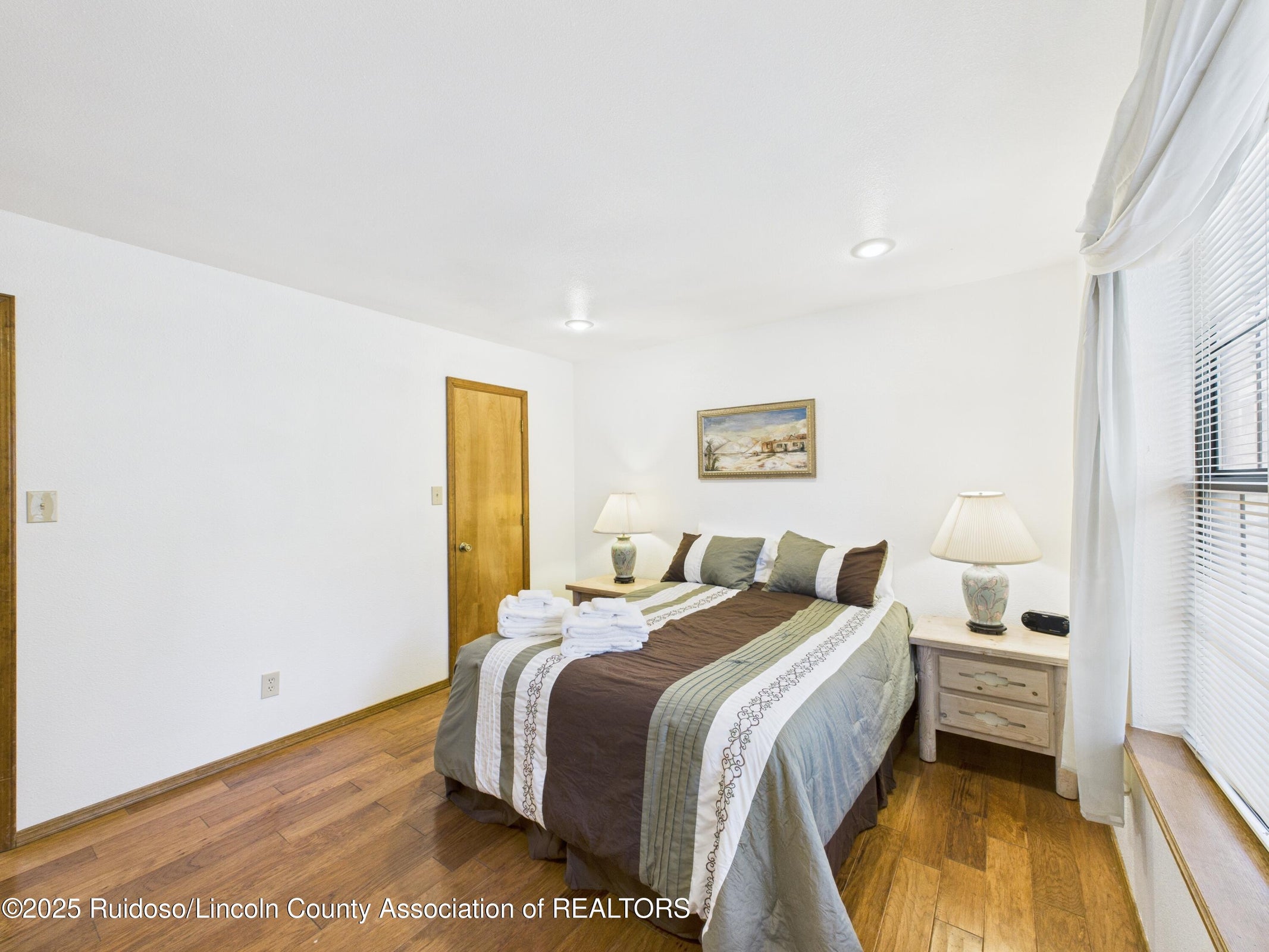 Ruidoso, New Mexico, 88345, United States, 5 Bedrooms Bedrooms, ,4 BathroomsBathrooms,Residential,For Sale,2006103