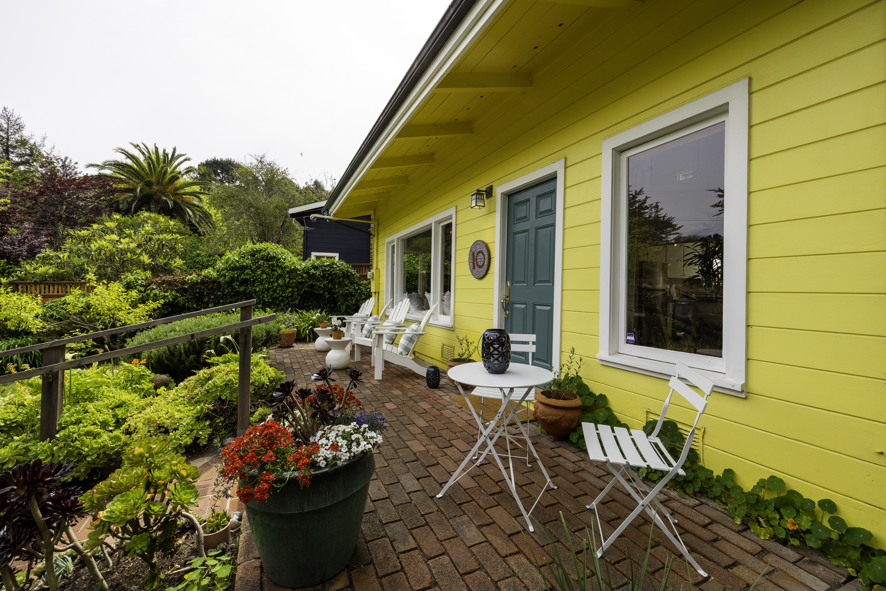  Catch the Sunshine . . . A Timeless Bolinas Cottage by the Ocean - 物件實景