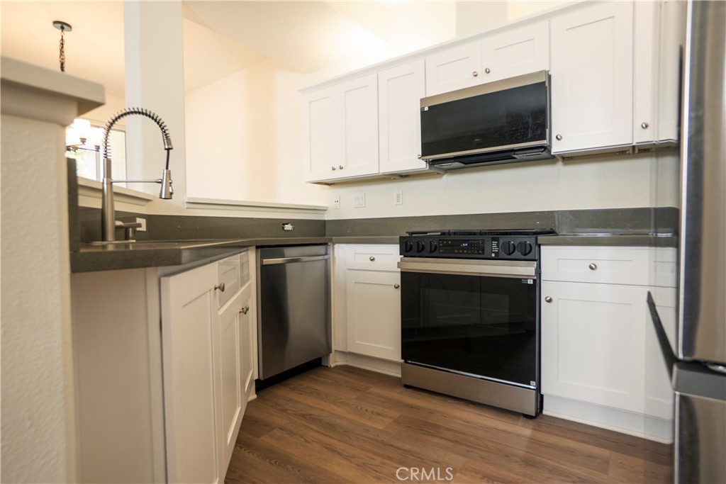 Anaheim Hills, California, 92808, United States, 2 Bedrooms Bedrooms, ,3 BathroomsBathrooms,Residential,For Sale,1856129
