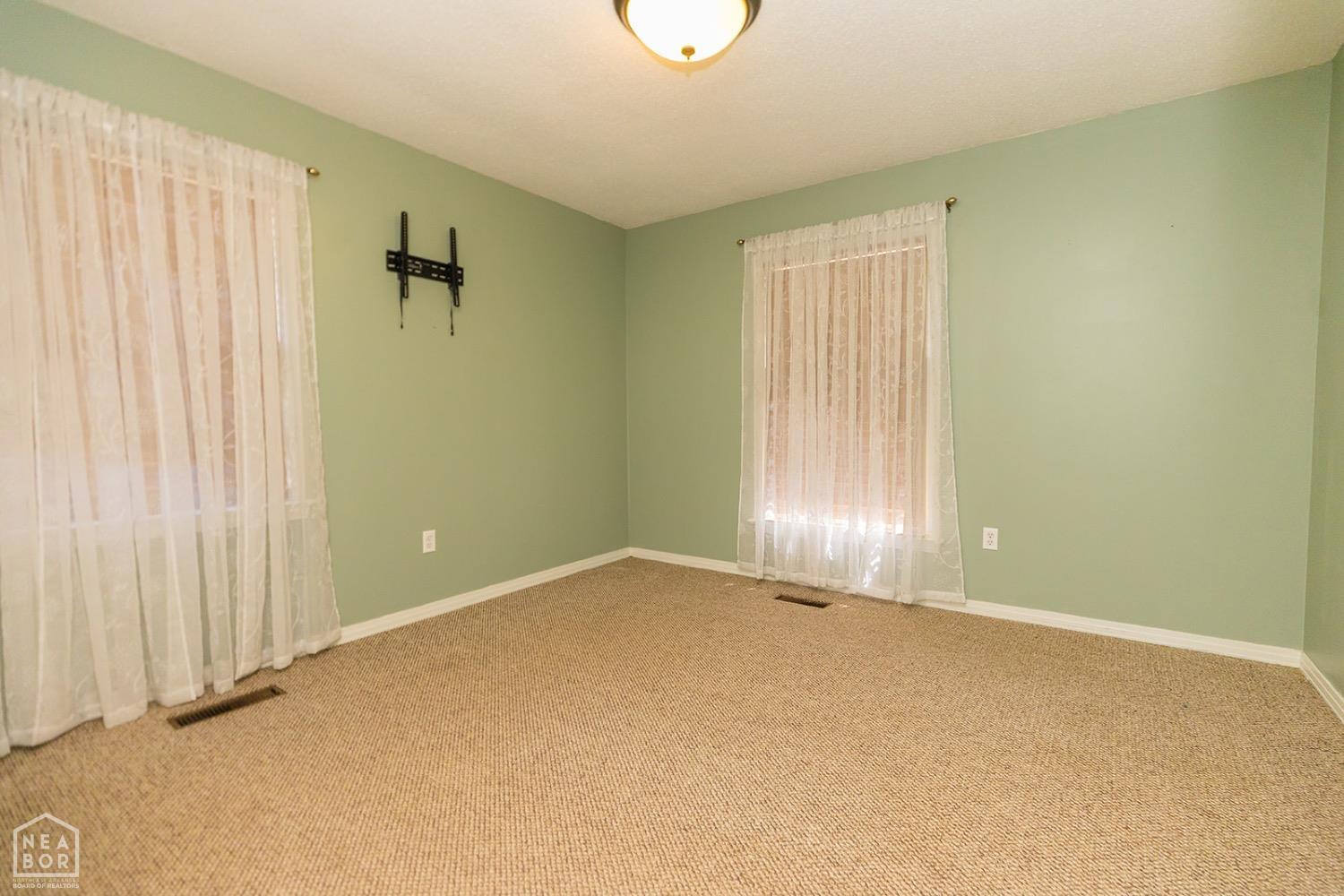Portia, Arkansas, 72457, United States, 4 Bedrooms Bedrooms, ,2 BathroomsBathrooms,Residential,For Sale,1931235