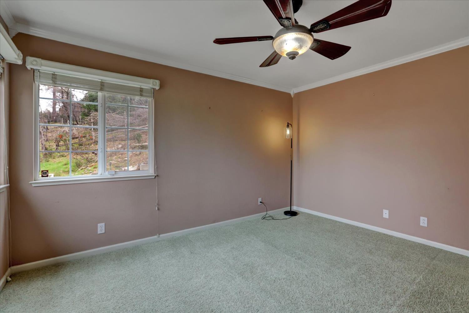 Grass Valley, California, 95945, United States, 3 Bedrooms Bedrooms, ,3 BathroomsBathrooms,Residential,For Sale,2012341